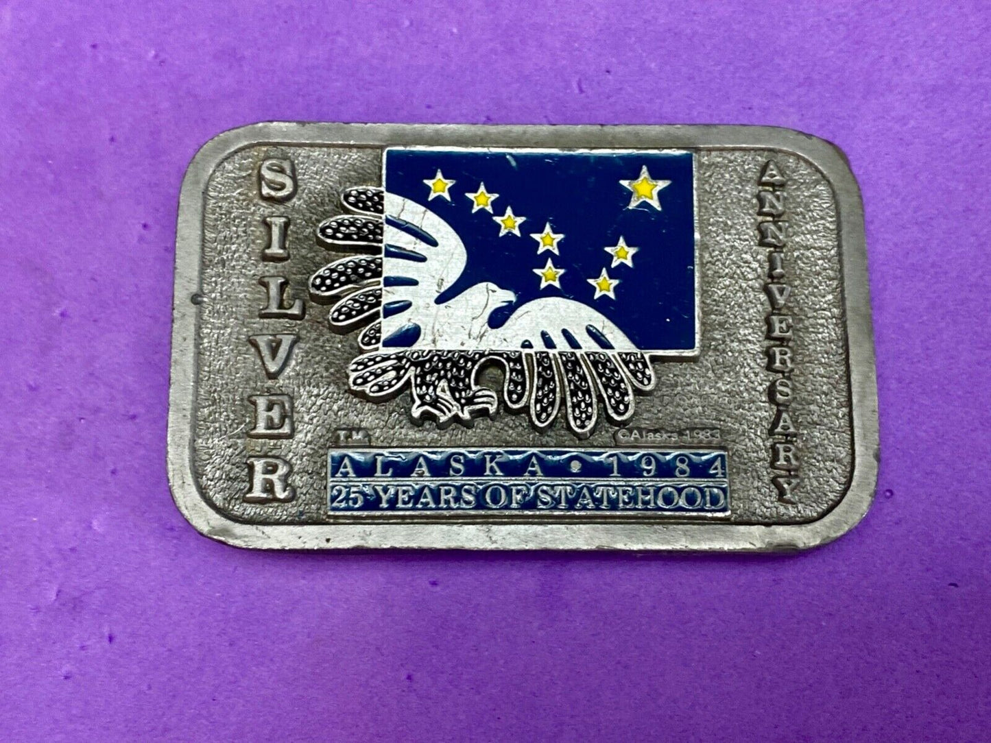 The great state of Alaska - Silver 25 year Anniversary belt buckle by Frontier
