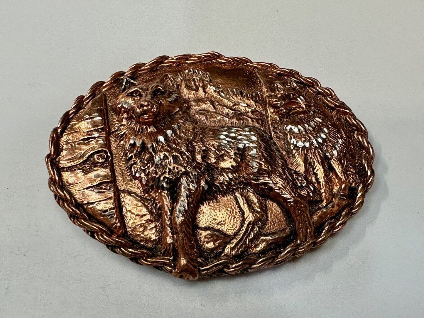 The Great Wolf - Wolves Pack Two Brown color oval western EGE Belt Buckle