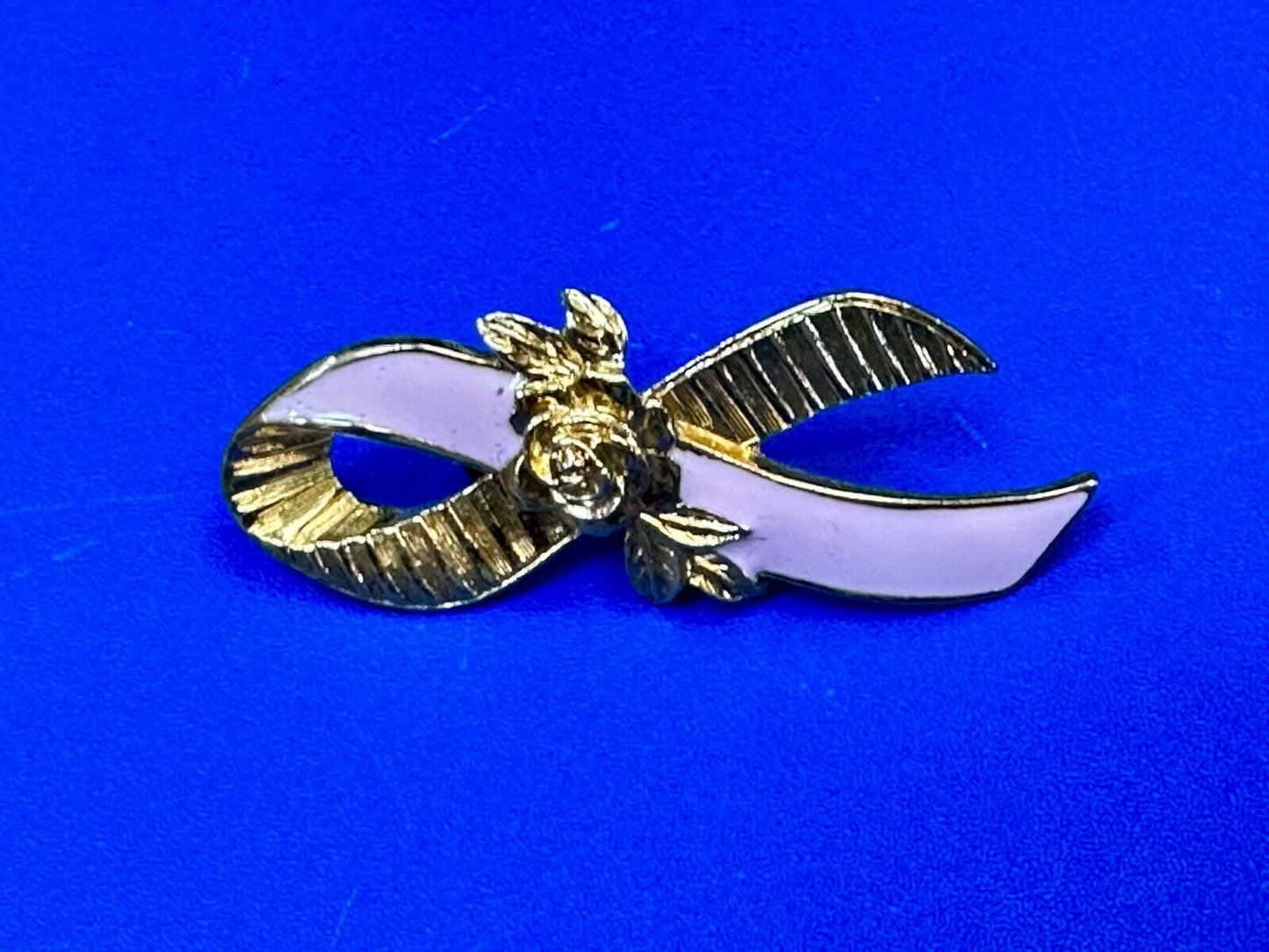 Avon Gold Tone Pink Enamel Ribbon Breast Cancer Awareness Brooch Pin 2"
