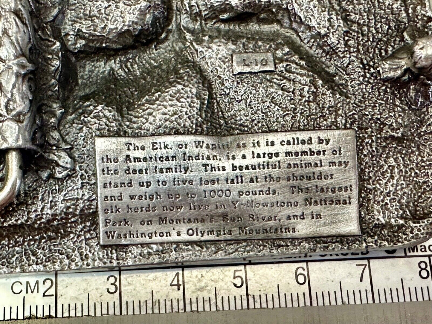 The Elk - Wapiti Native American Indian name vtg. L-10 Siskiyou 1982 belt buckle