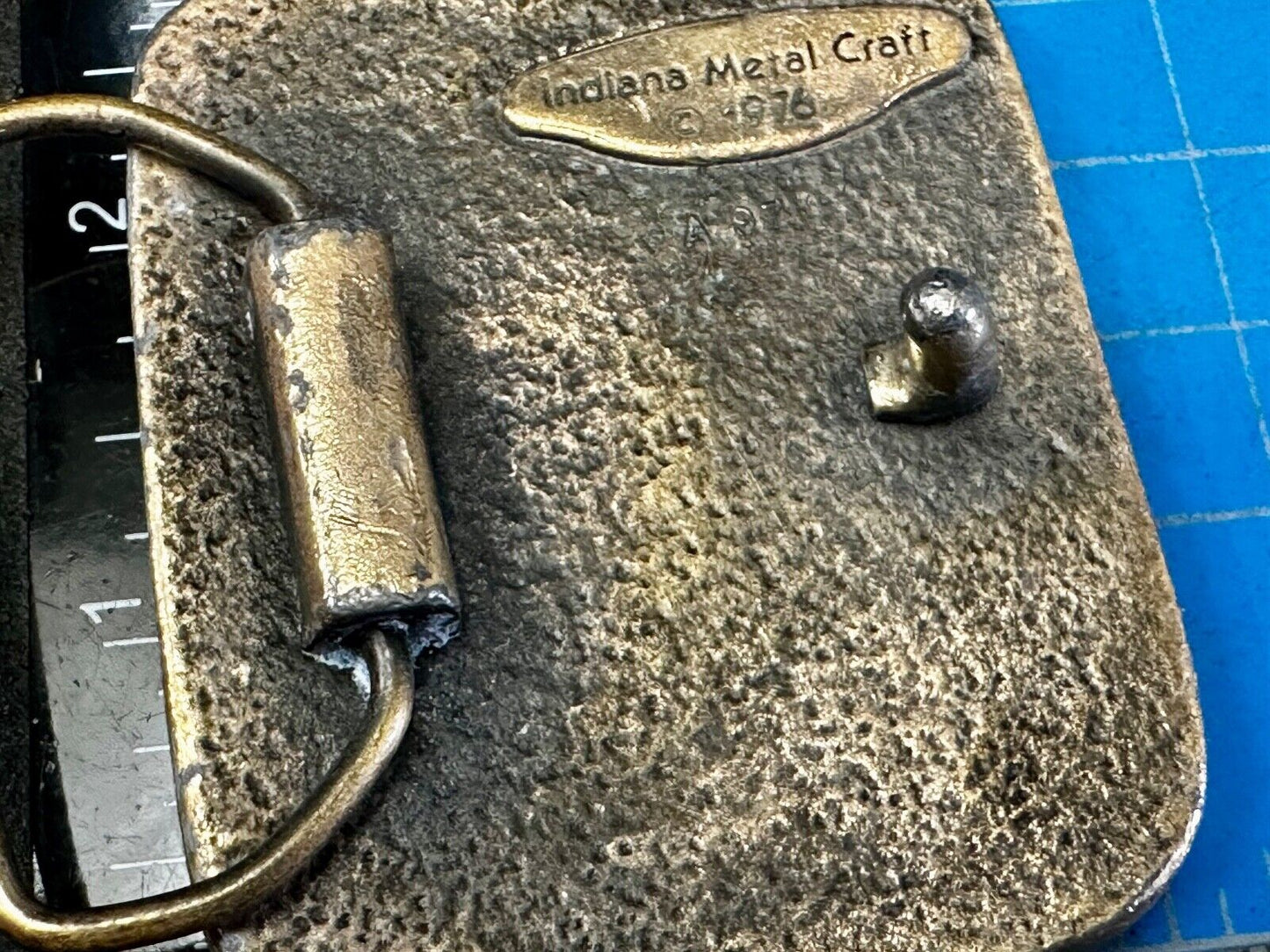 Bass Sport Fishing Vintage 1976 Indiana Metal Craft Belt Buckle