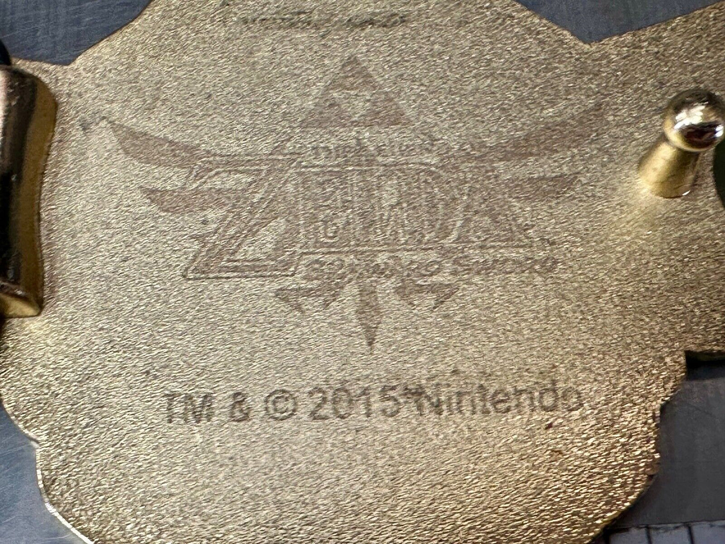 The Legend Of Zelda Black Golden Crest Triforce 2015 Nintendo Belt Buckle Hylian