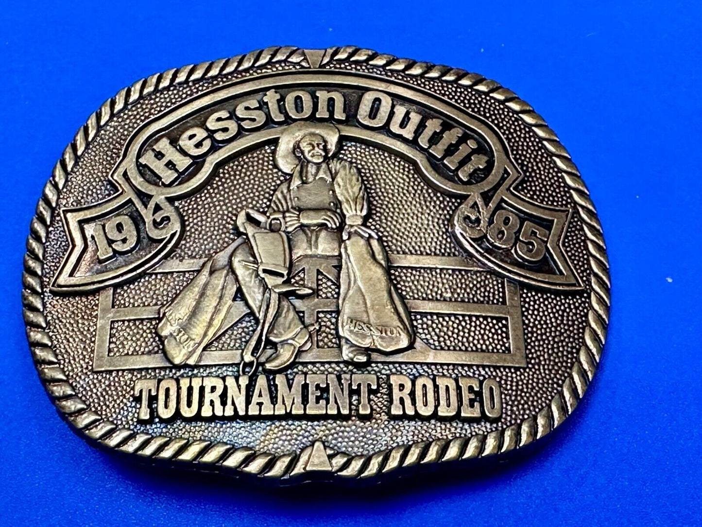 1985 Hesston Outfit Tournament Rodeo Collectors PRCA First edition Belt Buckle