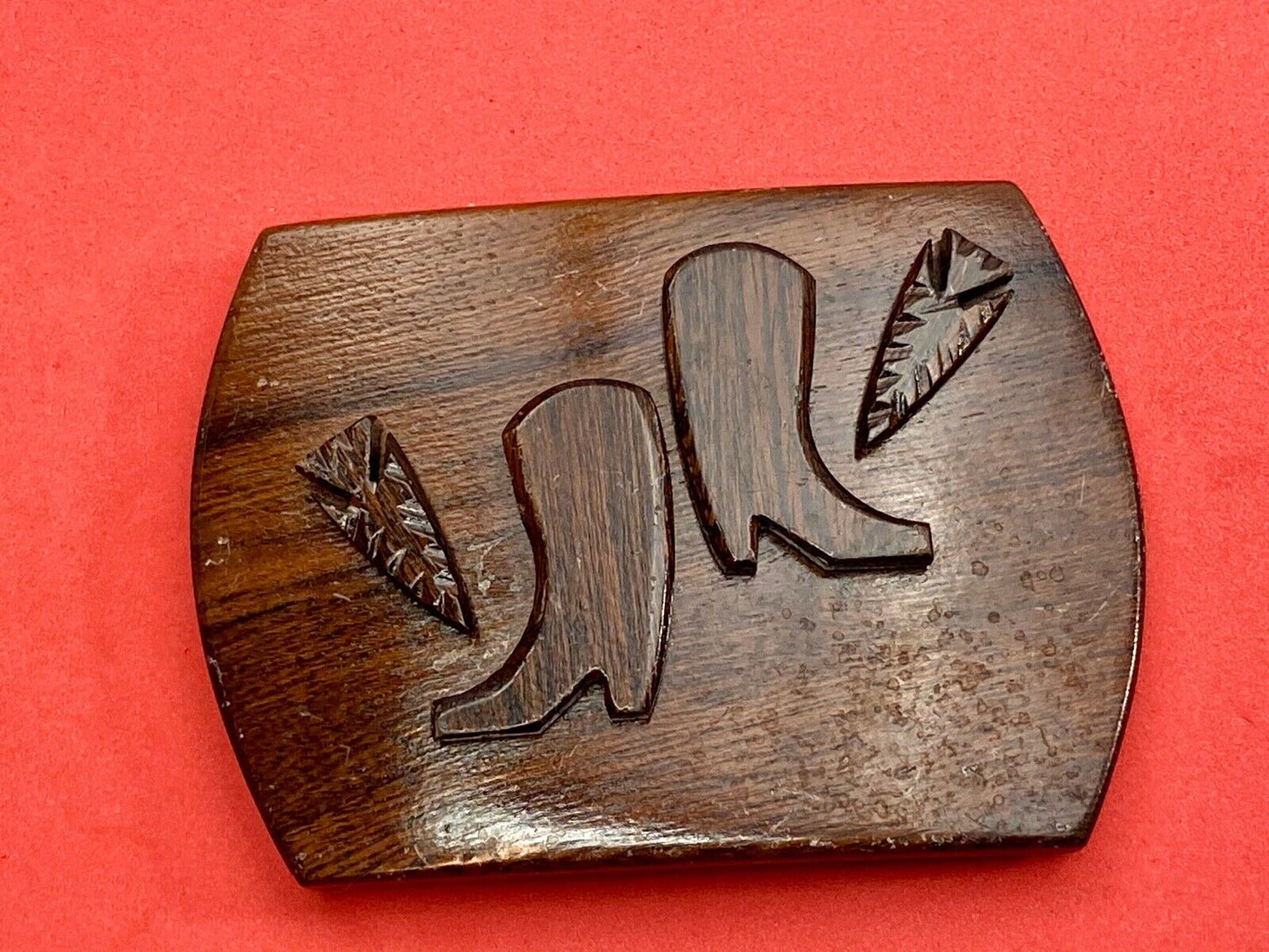 Vintage Cowboy boots and Indian Arrow heads western wooden belt buckle