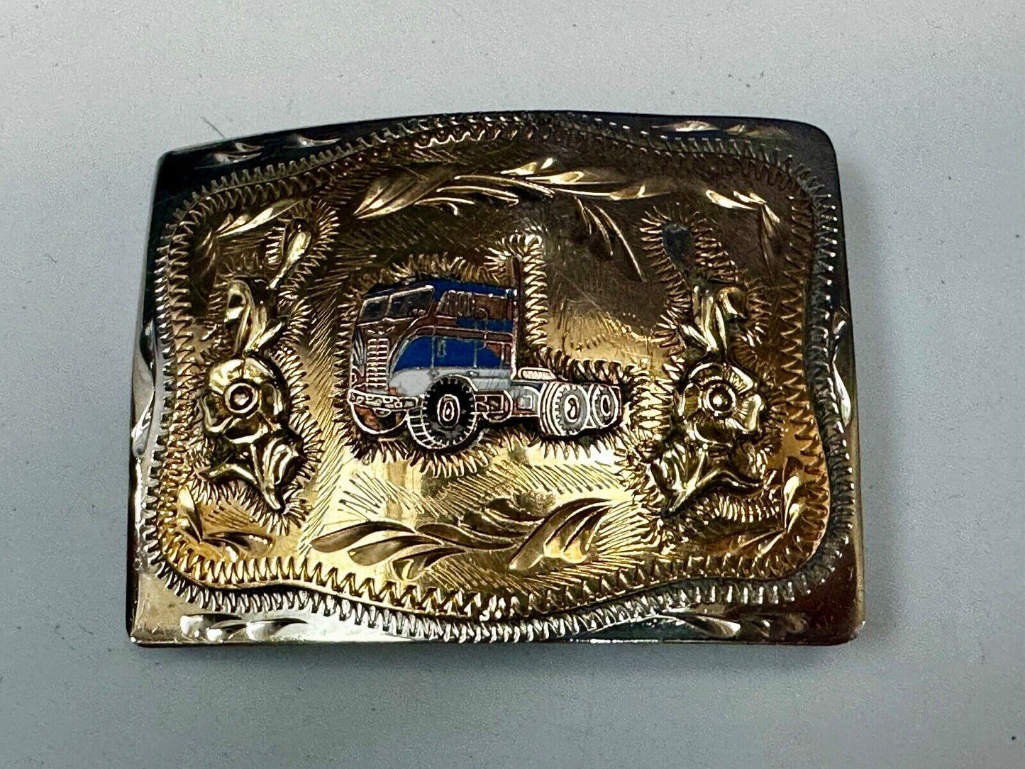 Beautiful custom Semi Drivers western two tone engraved accent Belt Buckle
