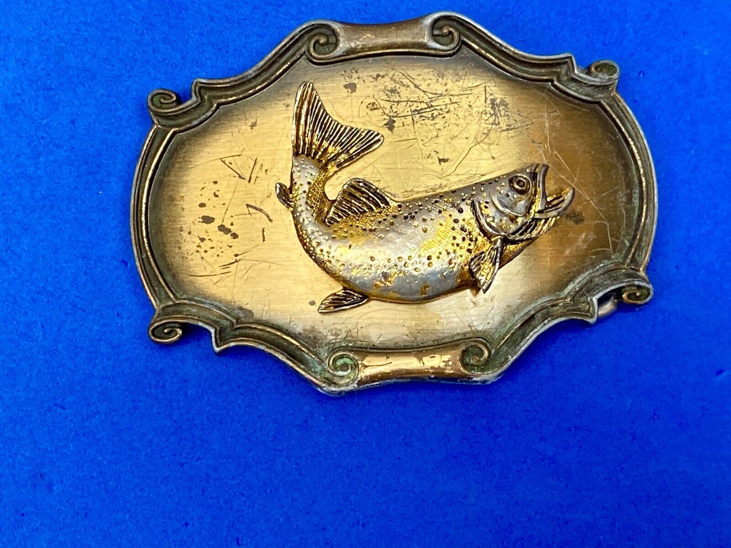 Vintage 1980 Rainbow Trout Belt Buckle 3-D Raintree Fish/Gold Tone W Scroll Edge