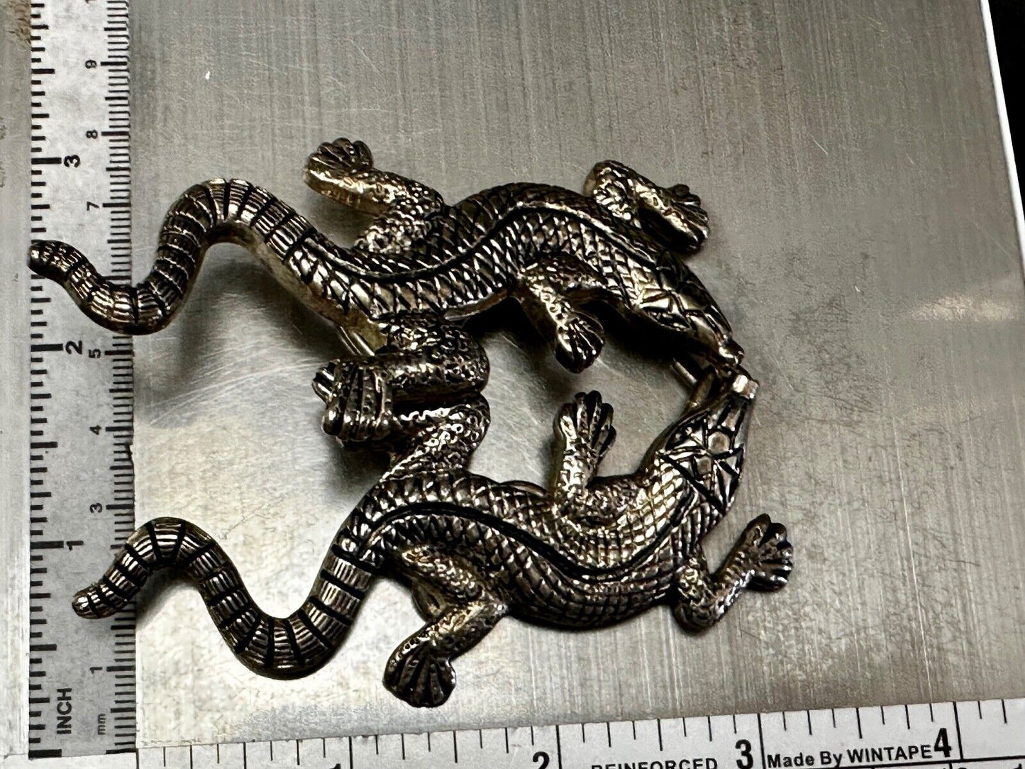 Alligators Crocodiles multi segmented gold tone large Vintage Belt Buckle Loops