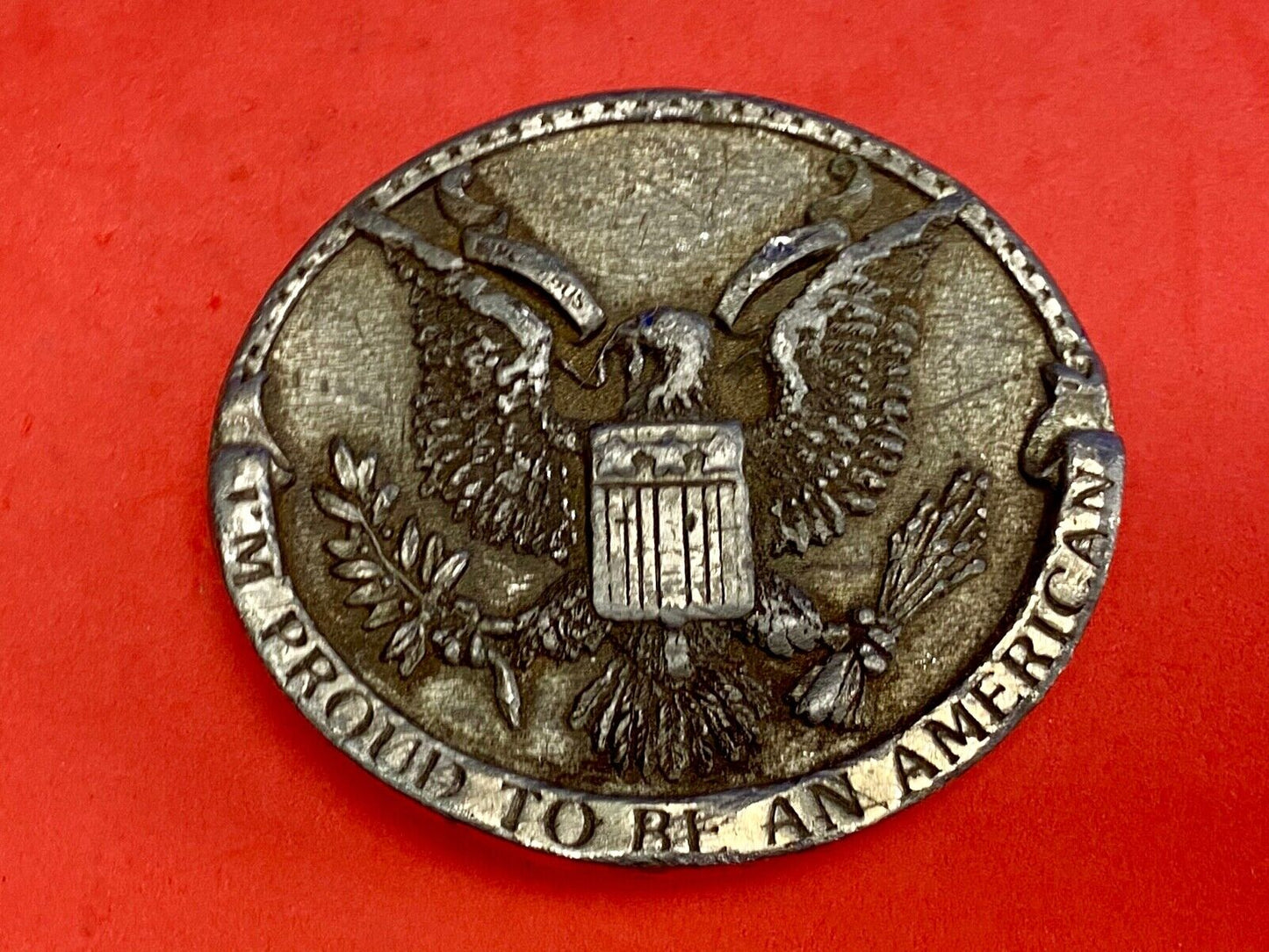Vintage 1981 Patriotic. I'm Proud to be an American! USA belt buckle Bergamot