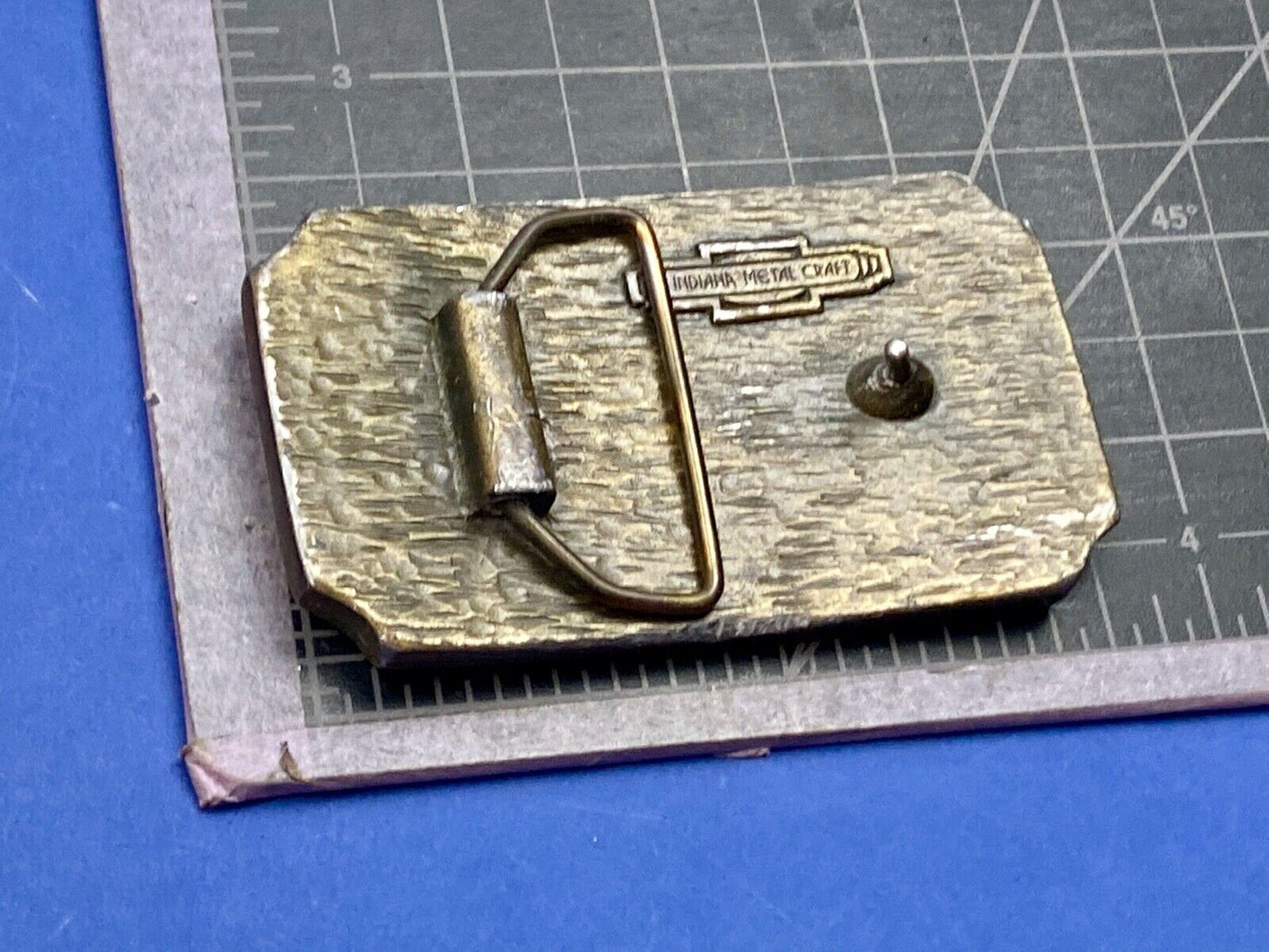 1932 ARMOUR SAFE DRIVER BELT BUCKLE Vintage 70's Indiana metal craft -