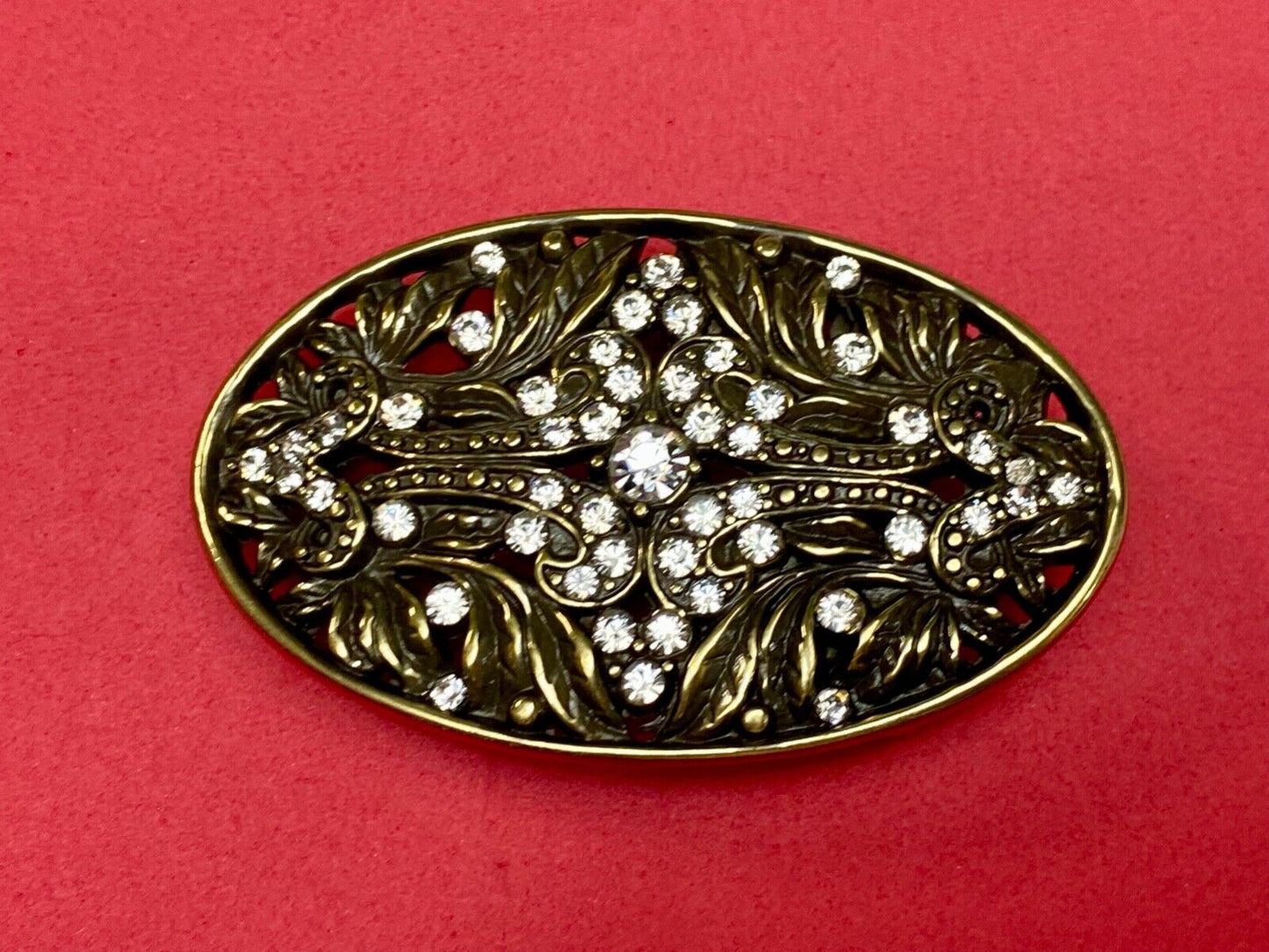 Beautiful Clear Rhinestone covered western see through belt buckle