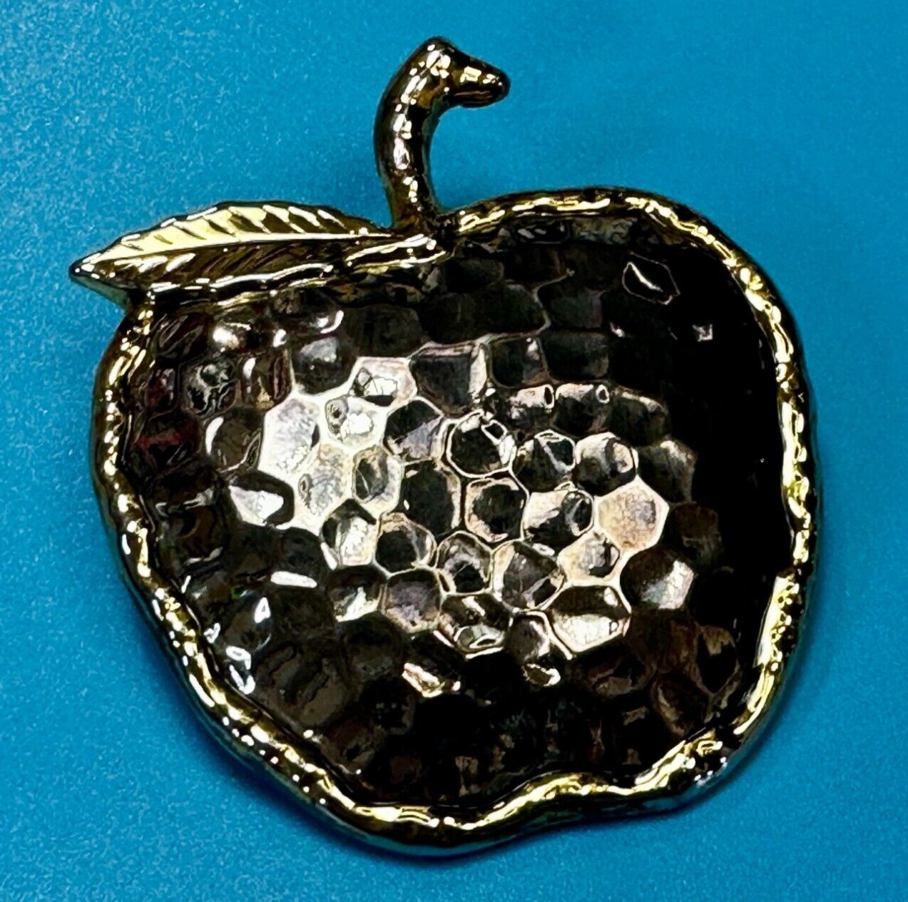 Apple Fruit Shape Hammered Texture Silver Tone Brooch Pin Signed by Best