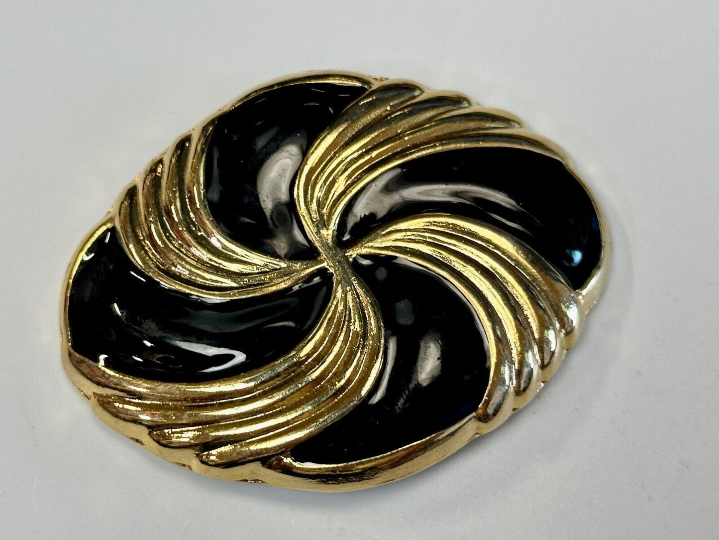 Vintage Day Lor Designer Signed Sash belt buckle Retro Scarf Slide