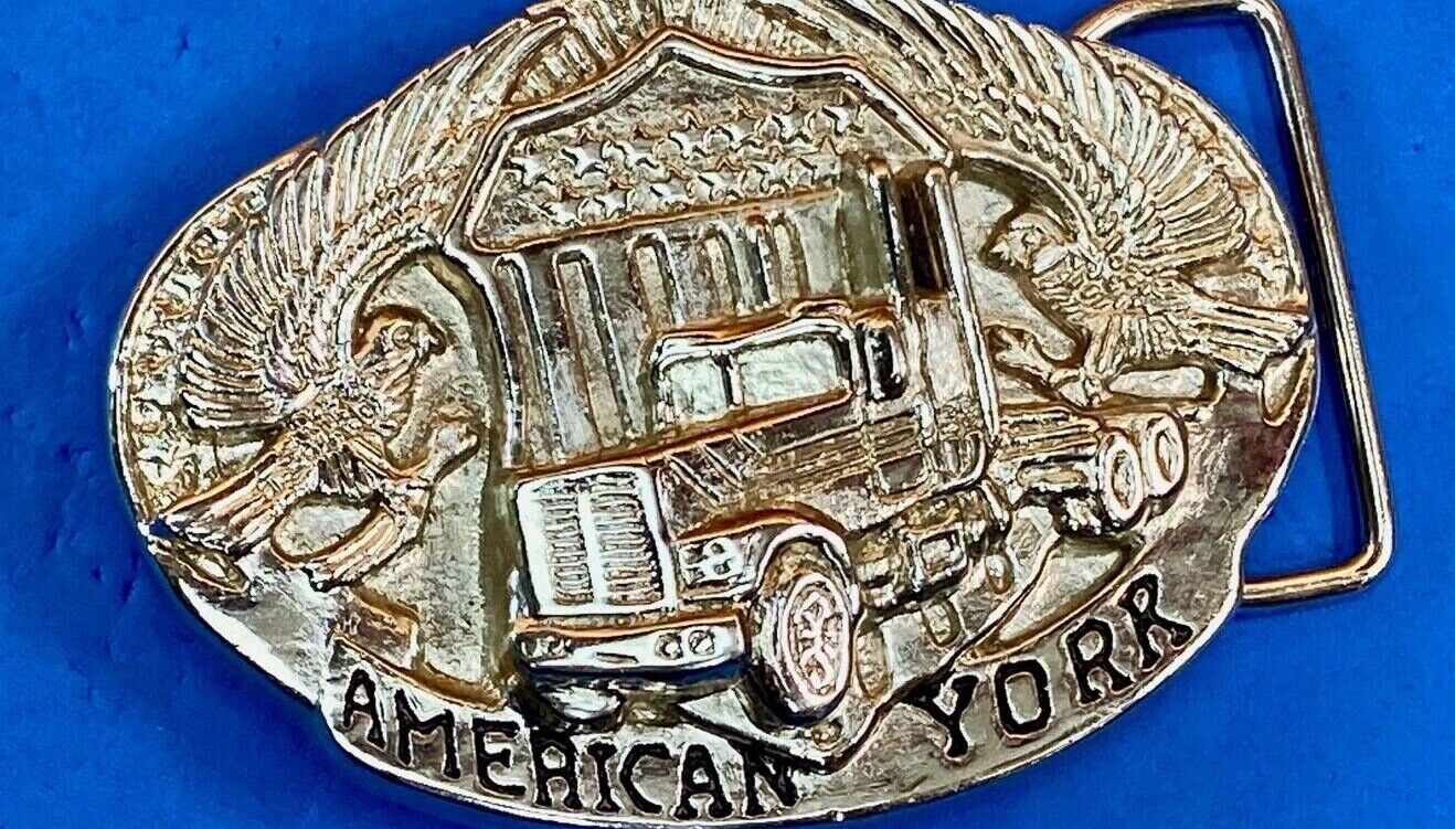 Vintage American Yorr Belt Buckle - Semi Tractor Truck Driver Big Rig 18 Wheeler