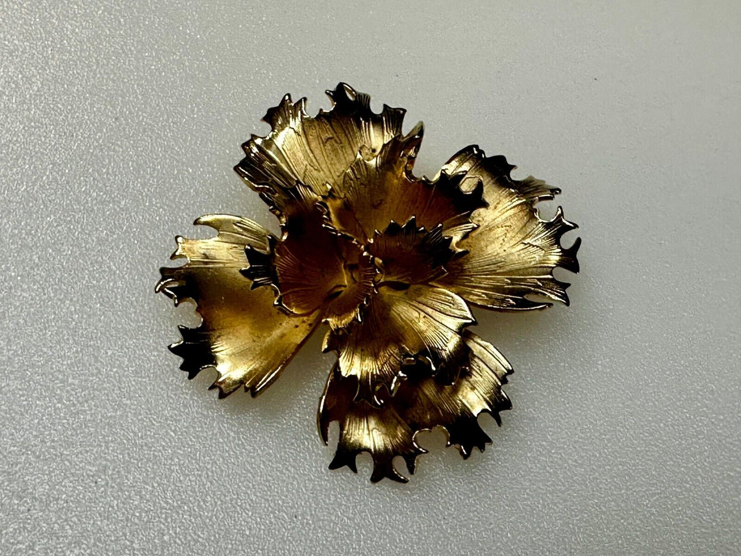 Beautiful Carnation Flower Cutout Gold Tone Brooch Pin Signed by Giovanni