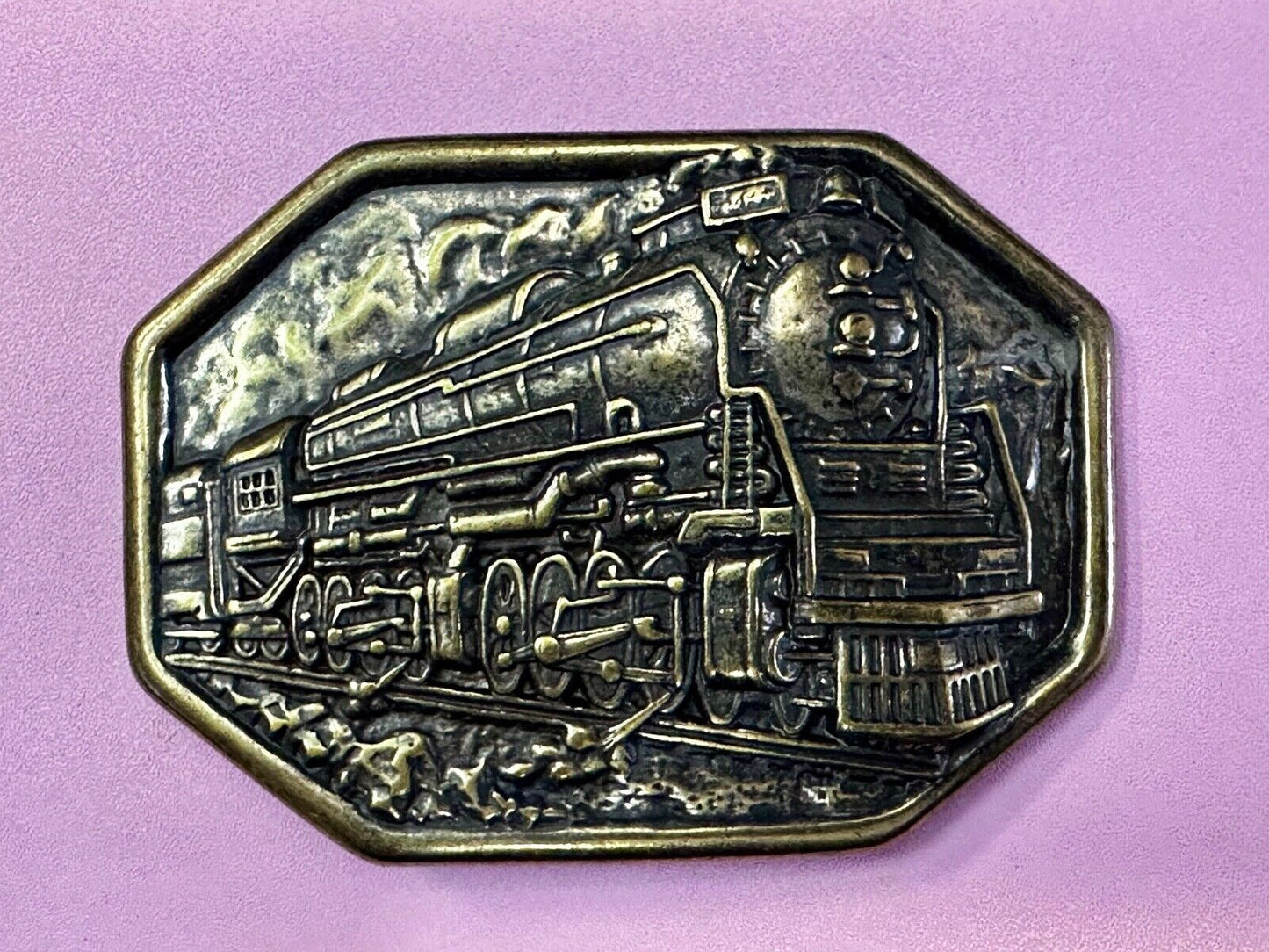 Avon Steam Locomotive Belt Buckle Vintage Collectors RR Railroad Trains Car