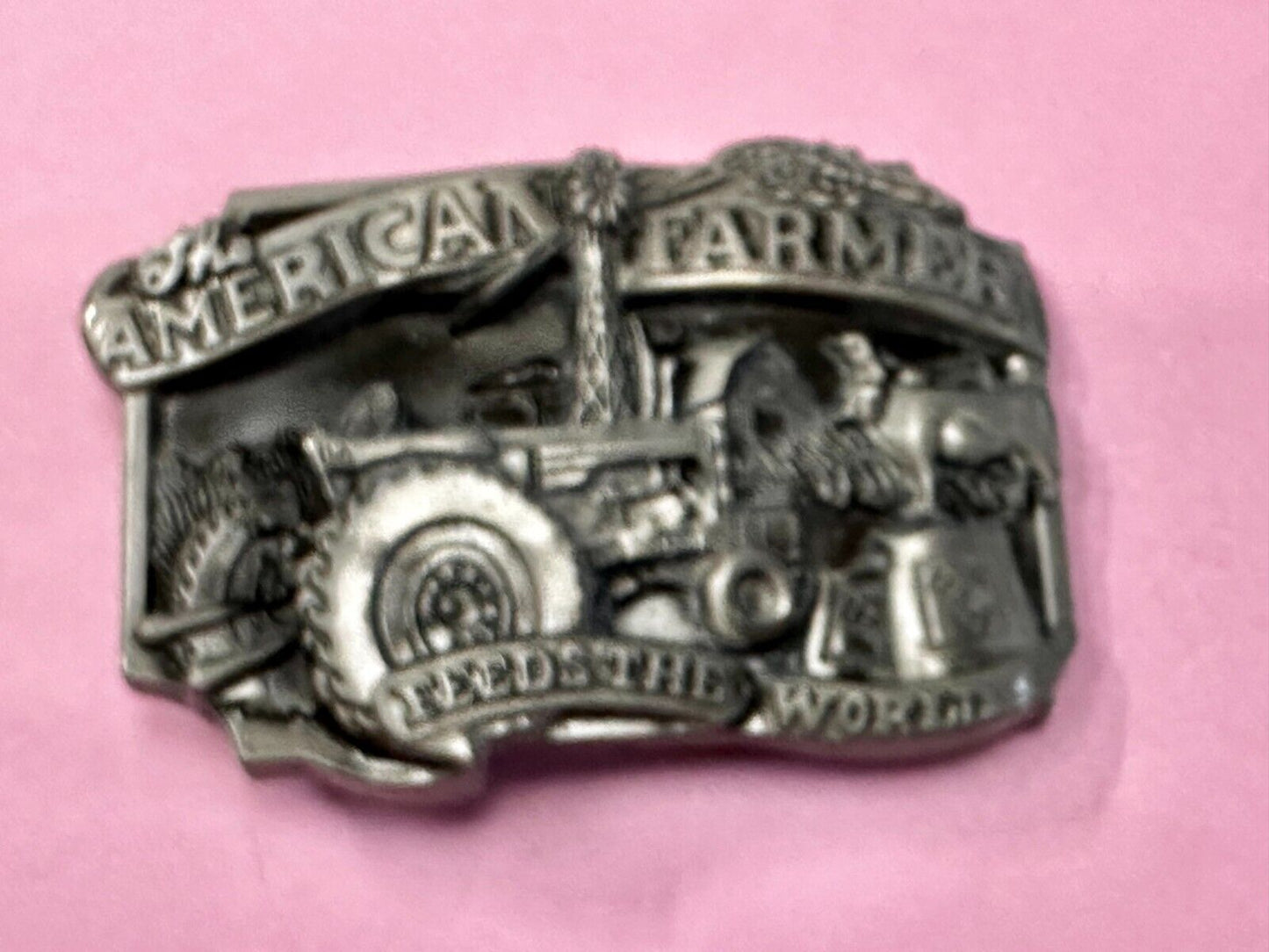 USA American Farmer Feeds The World Farm Barn Tractor Silver Color Belt Buckle