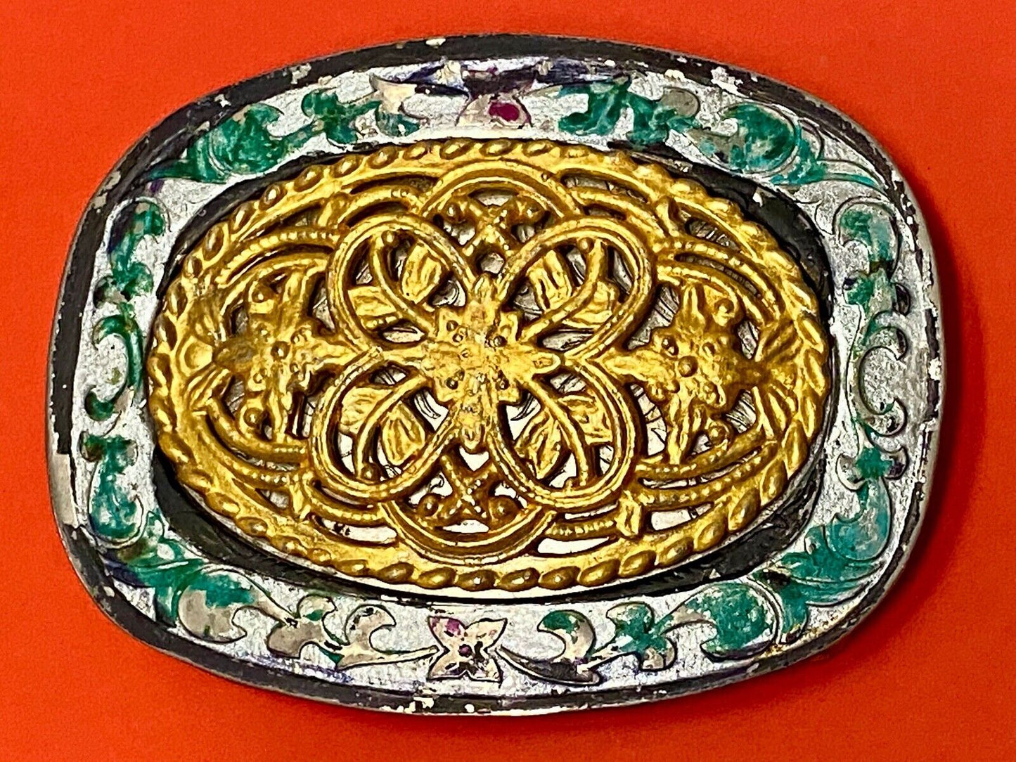 Vintage 4" wide western belt buckle with flower swirl