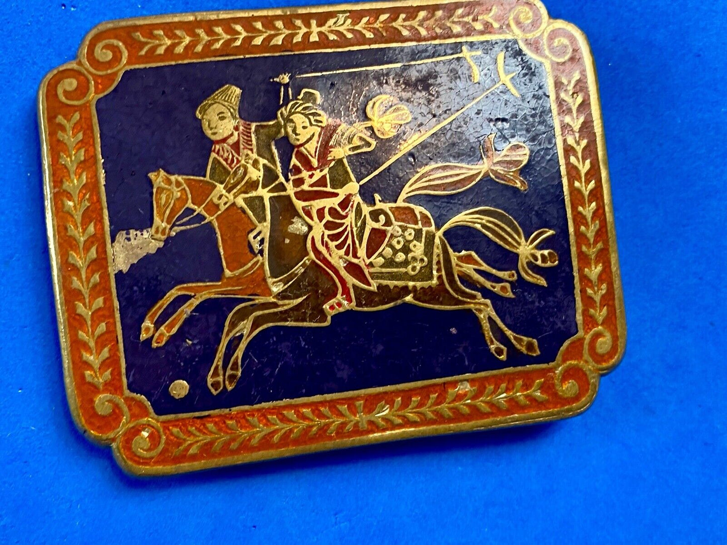 beautiful - riding horseback soldiers? Made in India - Dual pin belt buckle