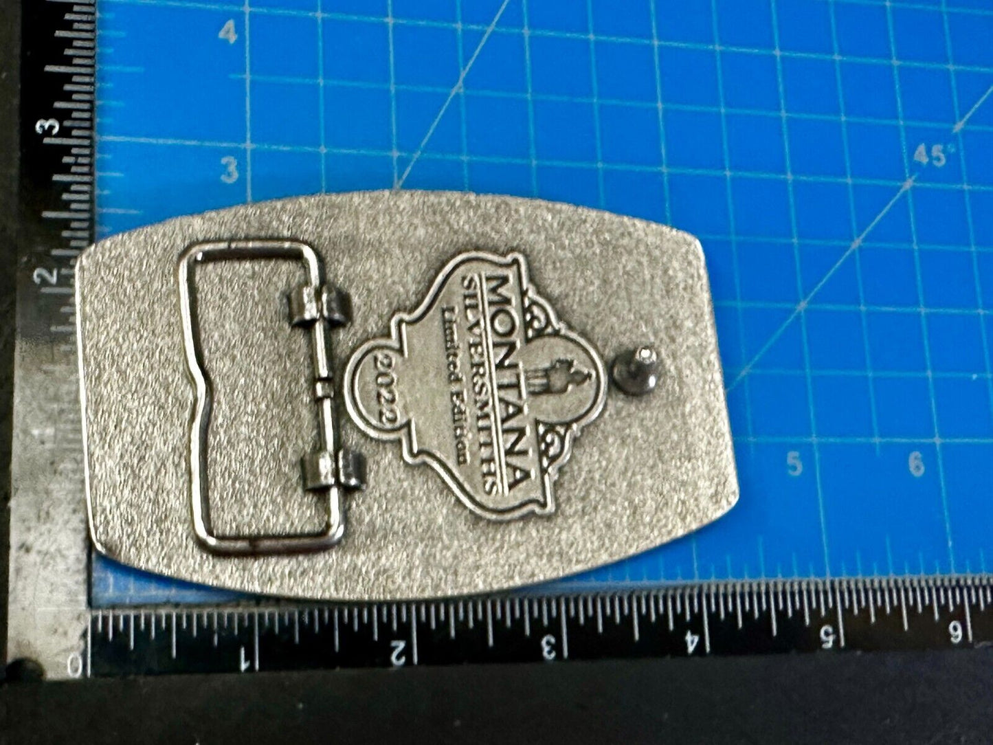 2022 Pendleton whiskey Let'er Buck Rodeo Cowboy Montana Silversmiths Belt Buckle