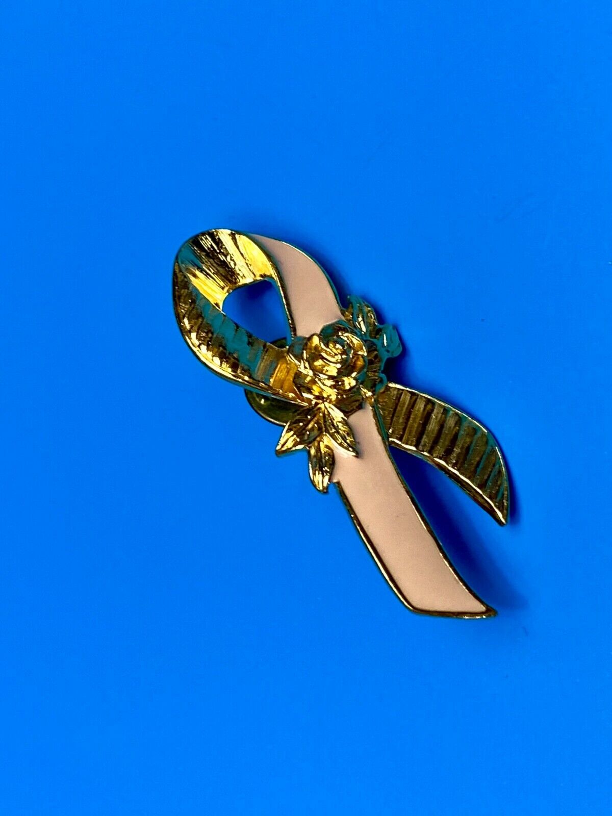 Vintage Avon Breast Cancer Awareness Lapel Pin Pink Ribbon Roses Brooch Pin