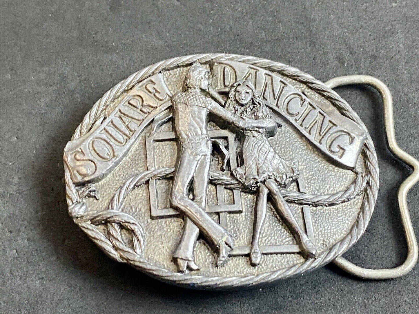 vintage 1986 Romantic Couple square dancing C+J INC belt buckle