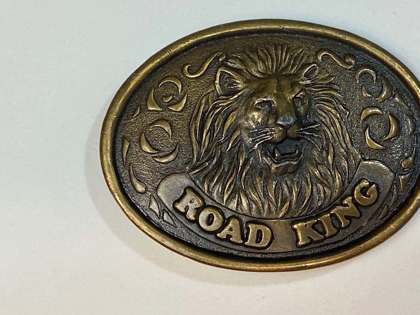 To a Professional Driver - ROAD KING, lions head belt buckle Philips 76 station