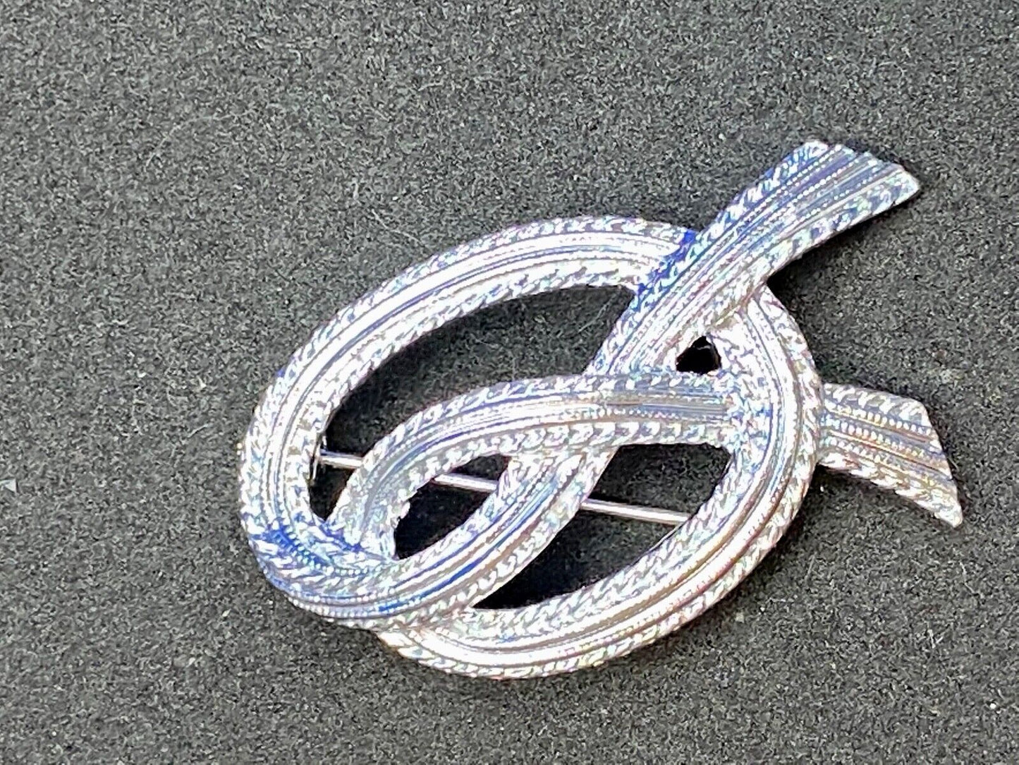 Vintage Emmons Knotted Bow Silver Tone Retro Costume Jewelry Brooch Pin