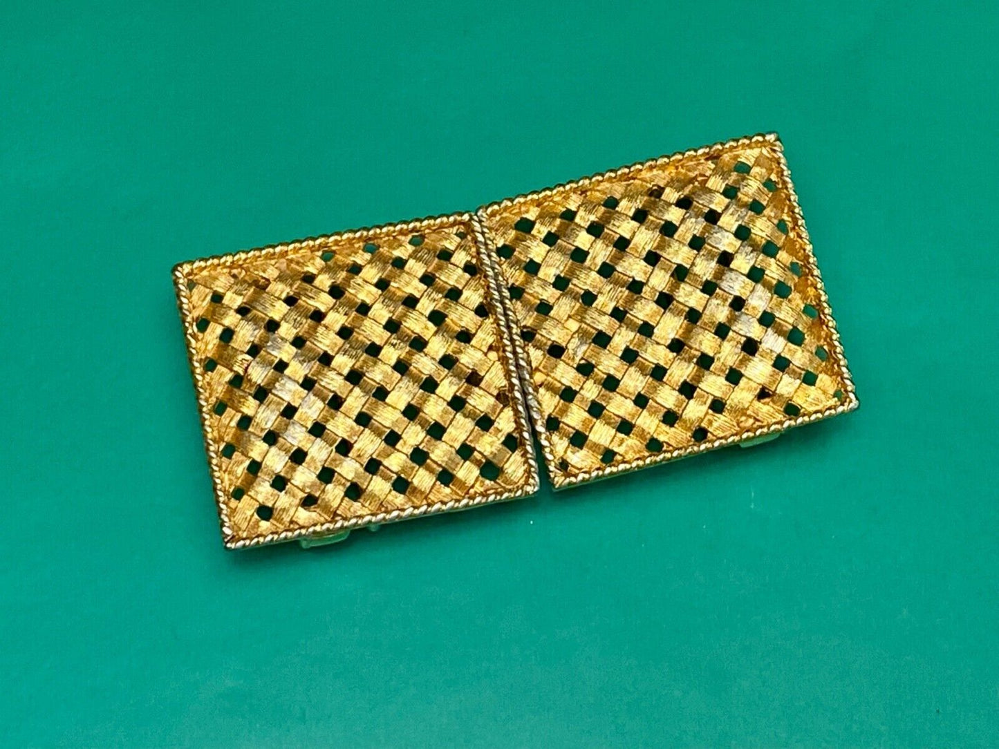 Basket Weave Pattern rectangular Interlocking two piece belt buckle