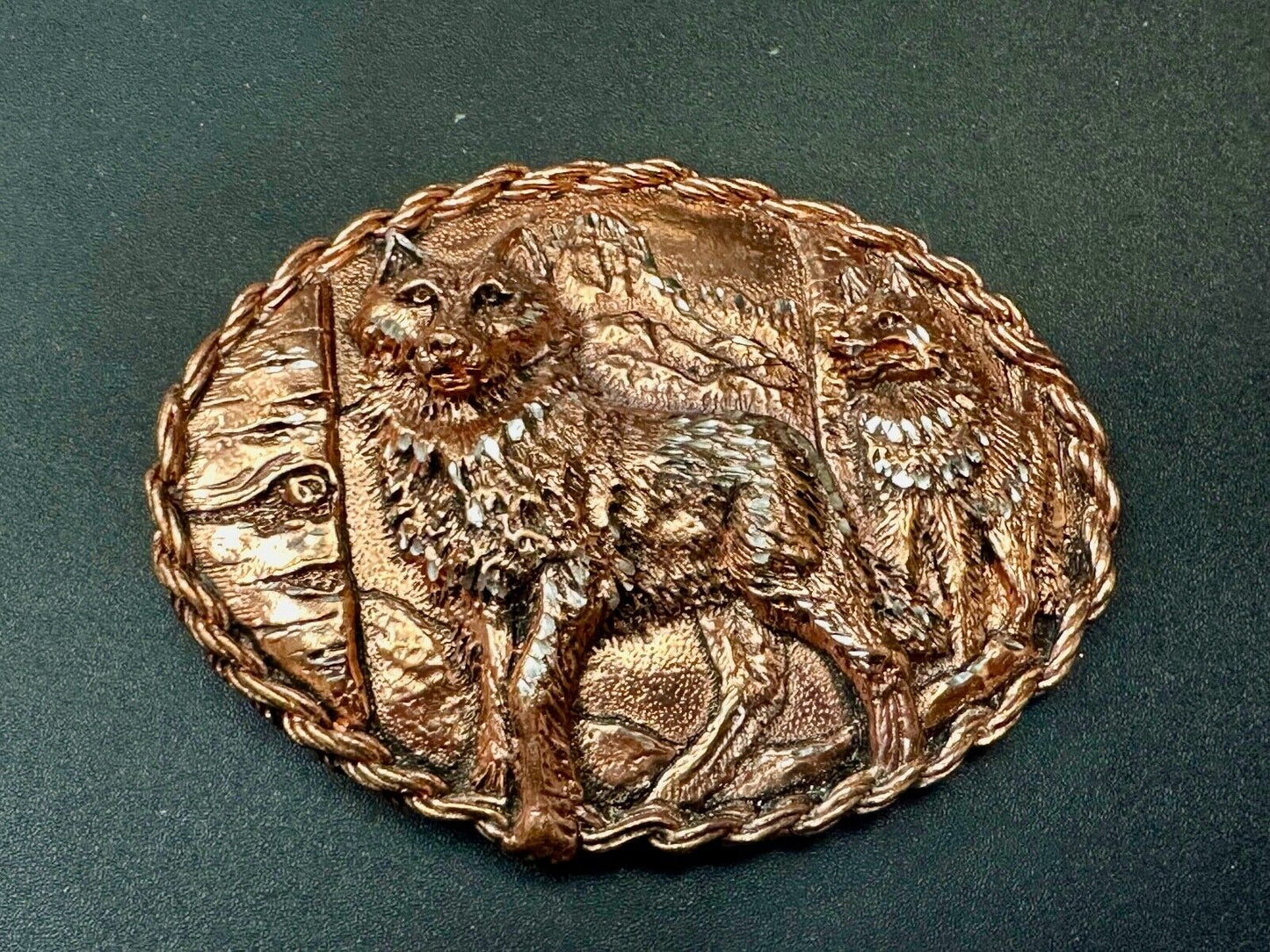 The Great Wolf - Wolves Pack Two Brown color oval western EGE Belt Buckle