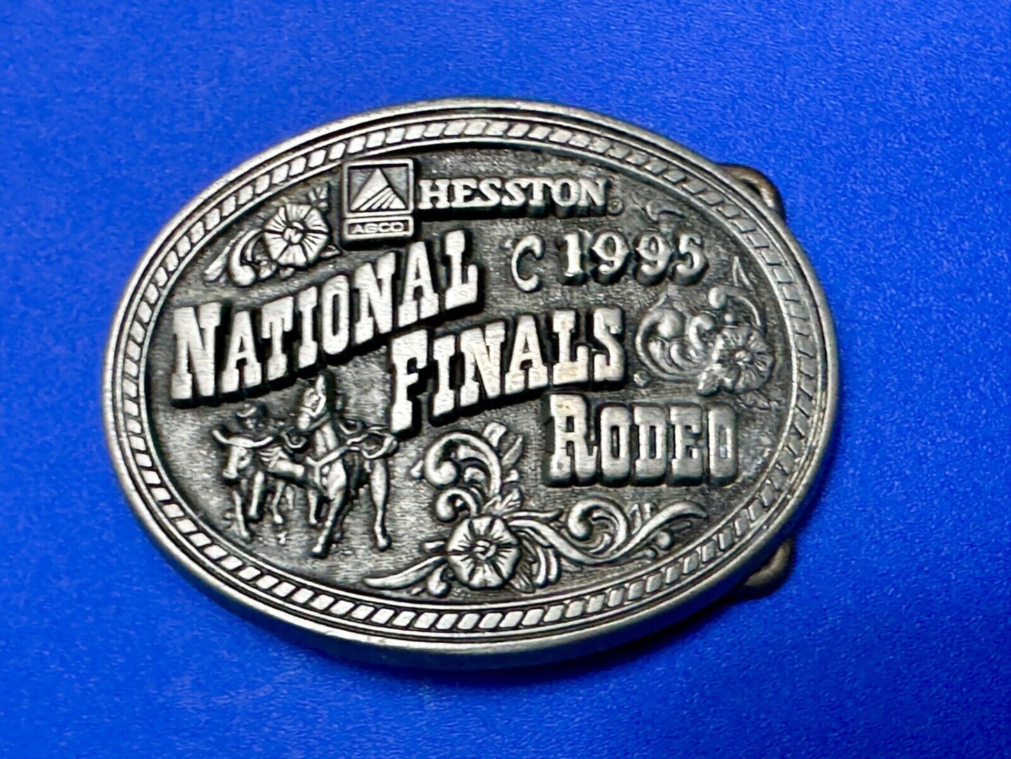 1995 Youth sz NFR National Finals Rodeo Award Design Medals Hesston belt buckle