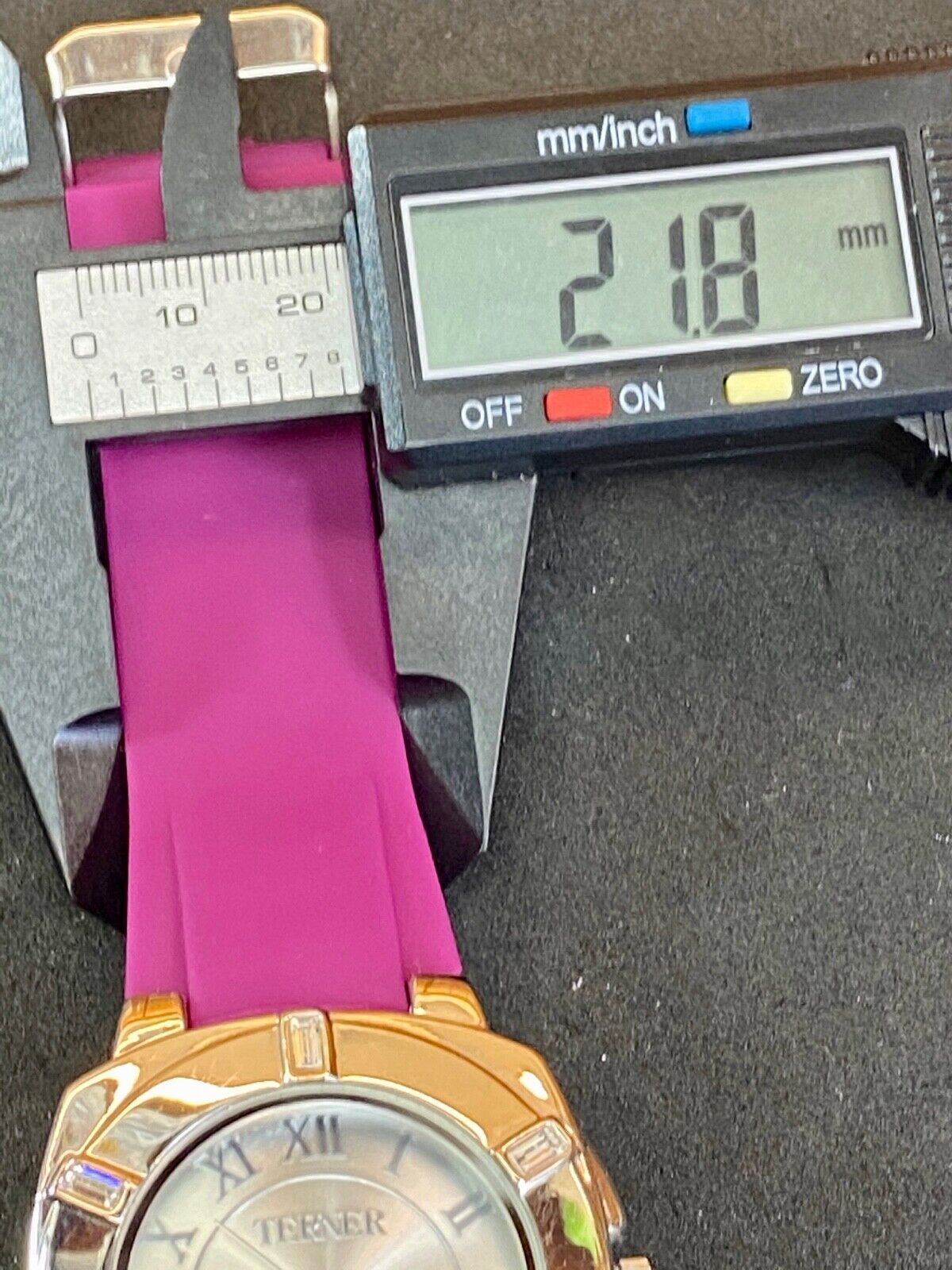 Terner 052009-1 Women's Watch - Pink Band Rhinestone Accents - New Battery