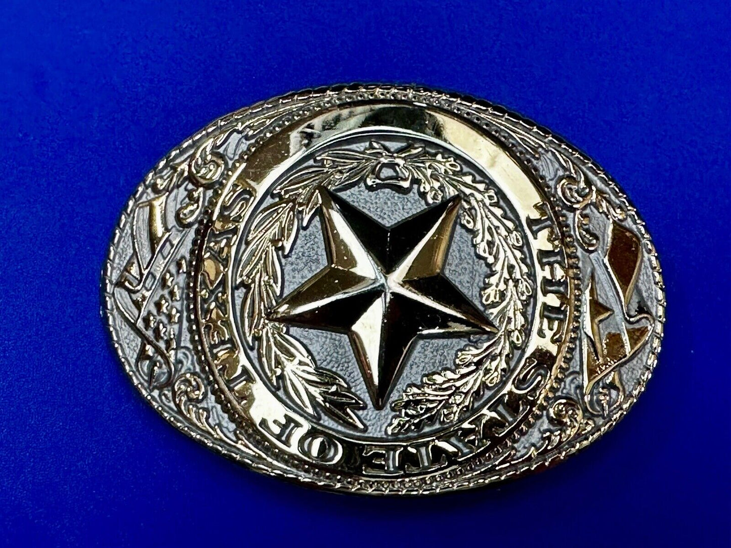 The Great State of Texas Star & Flag western Gold & White Color Belt Buckle