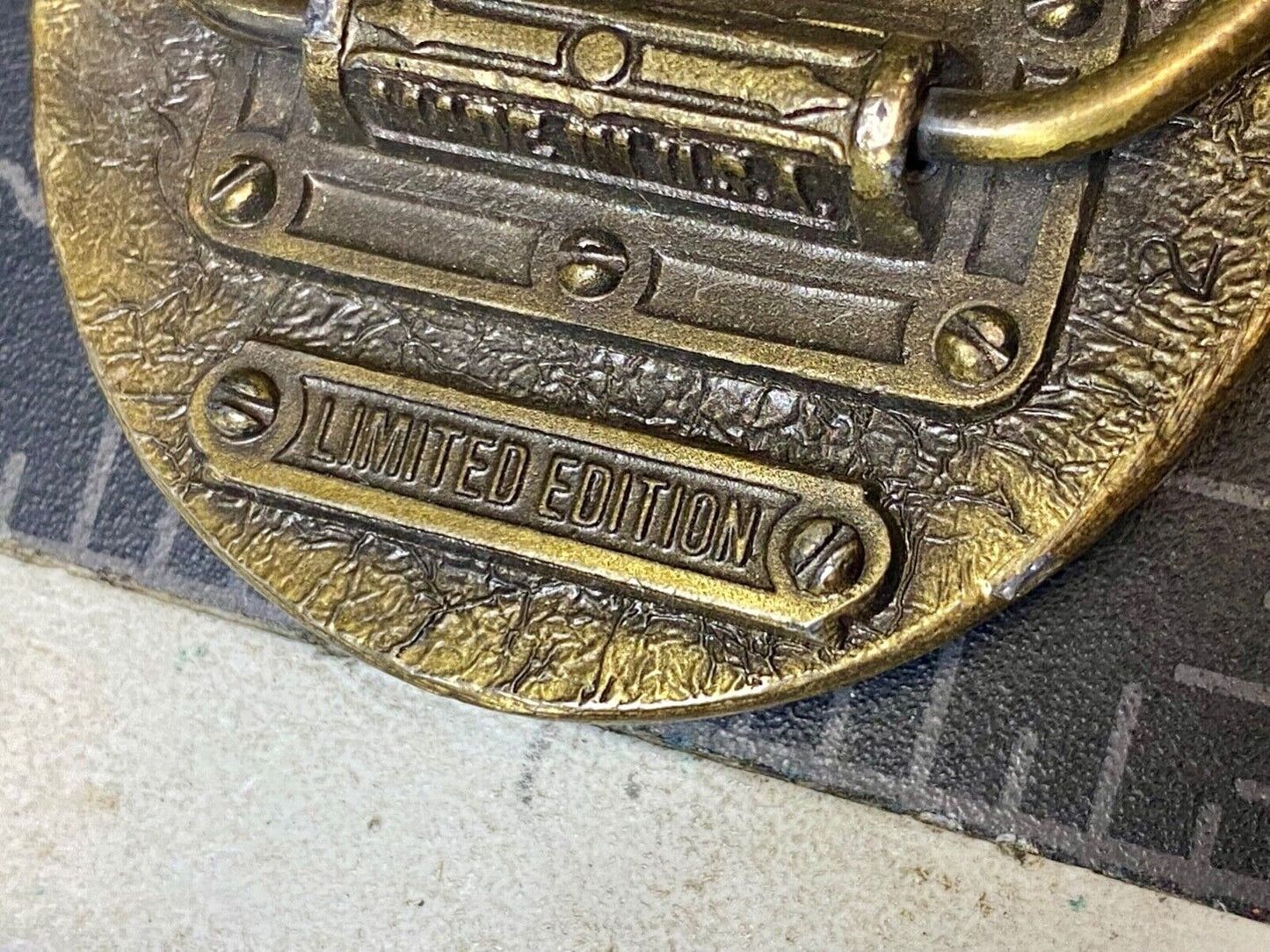 Vintage 1986 **Southern Outdoors Magazine** Commemorative Belt Buckle