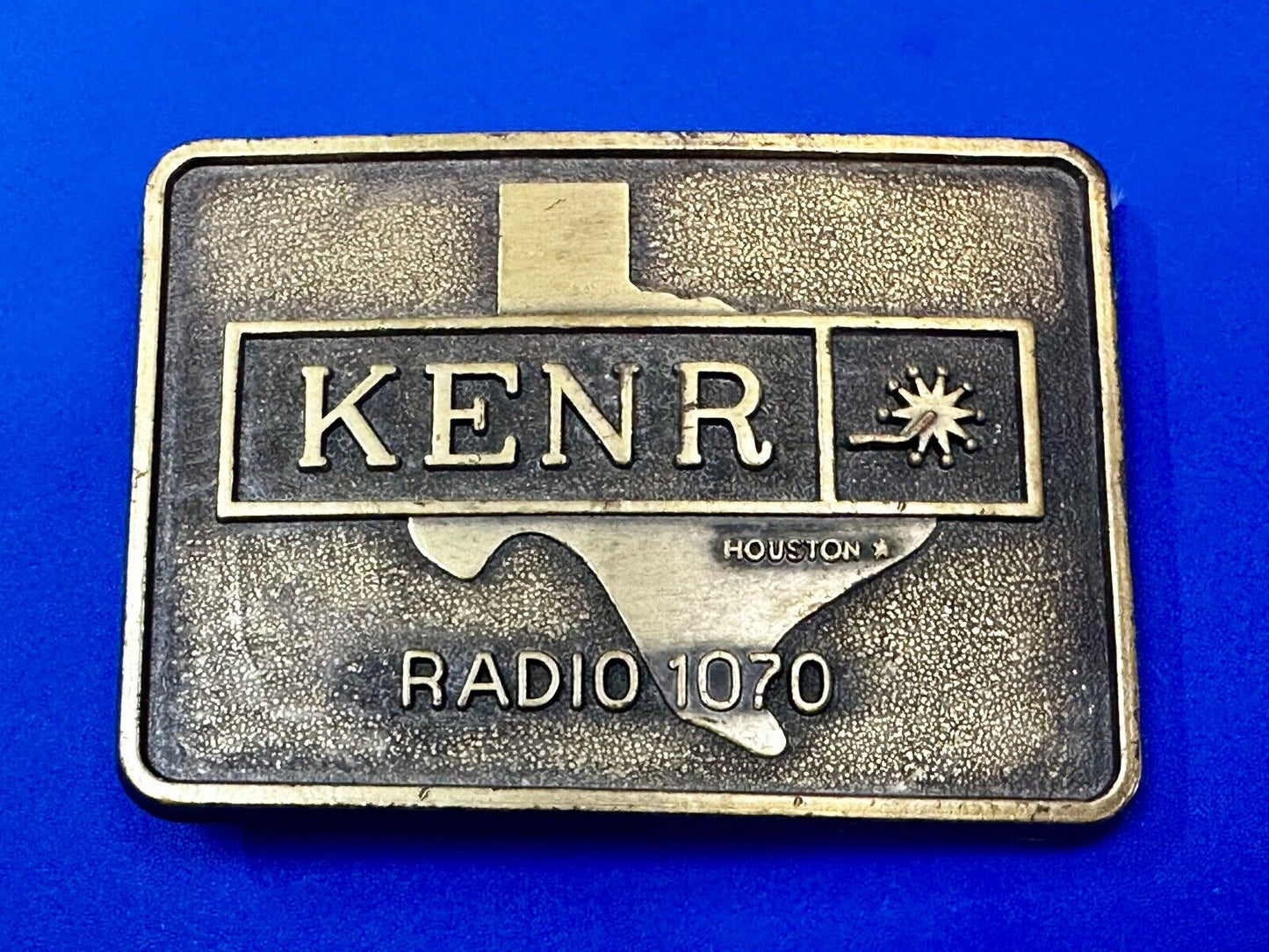 Texas KENR Houston Radio 1070 Vintage Promotional Mo Money Belt Buckle