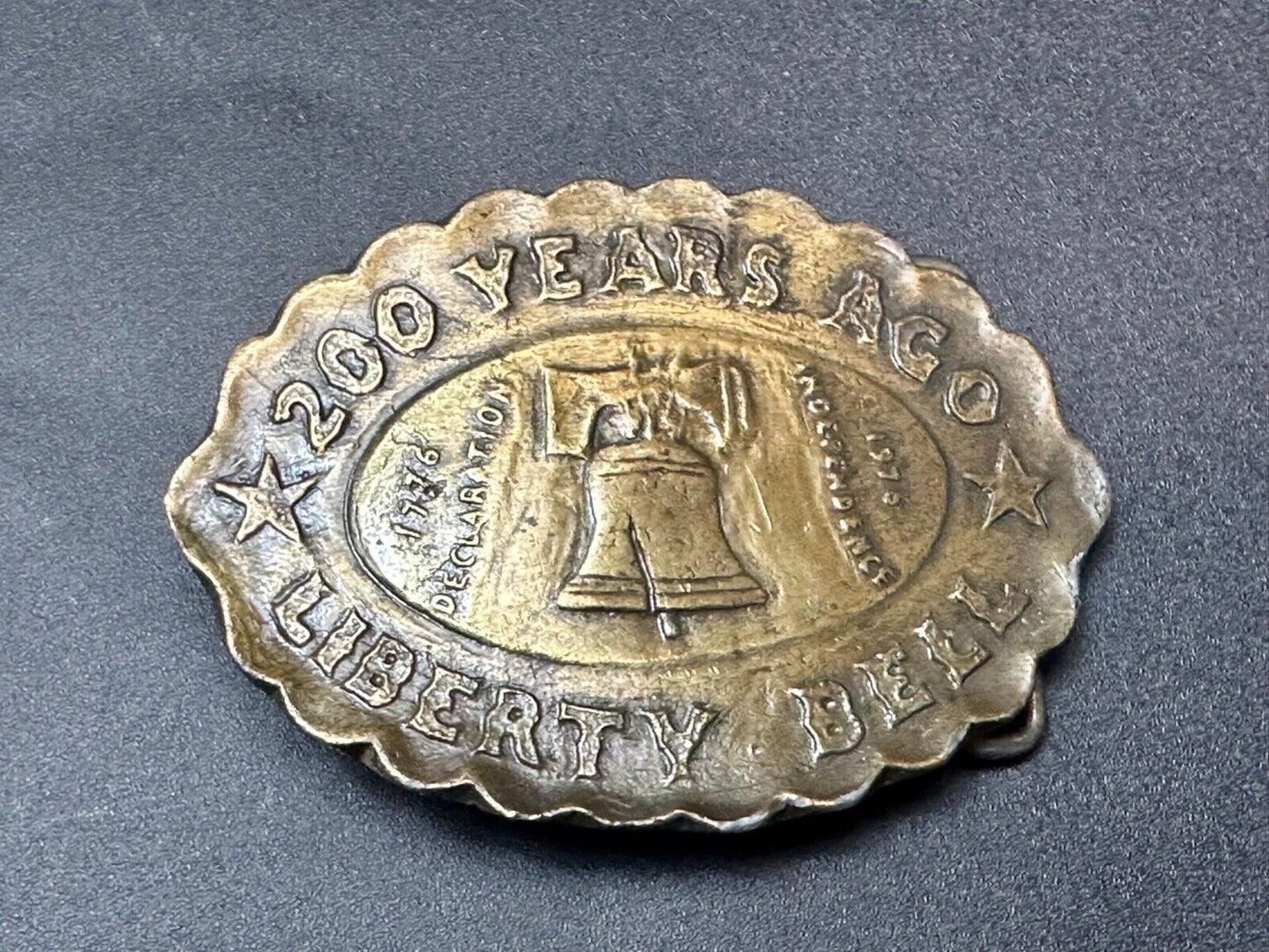 200 years ago Liberty bell commemorative patriotic belt buckle