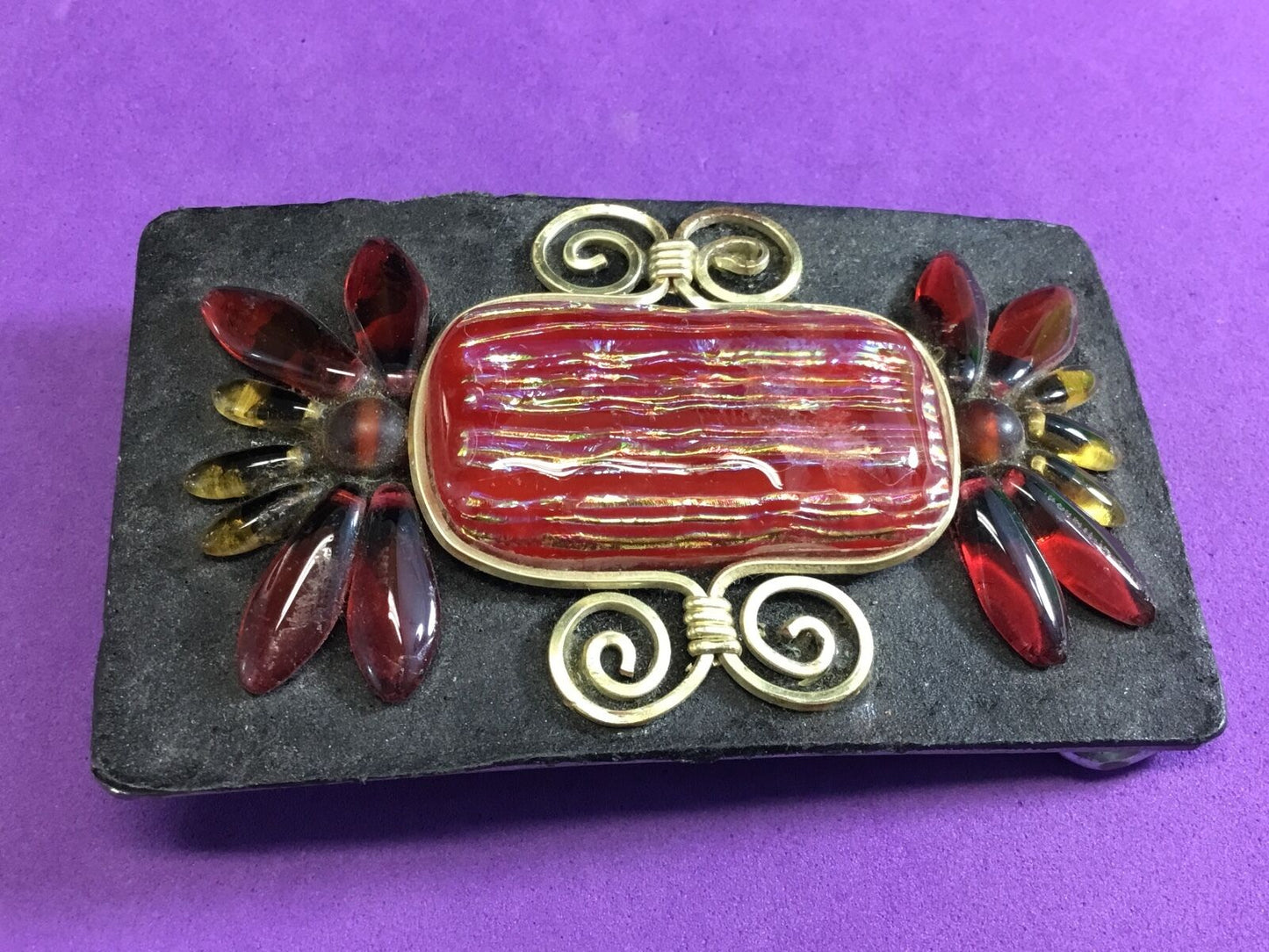 Beautiful art artisan "orana design" red drip! belt buckle - amazing detail