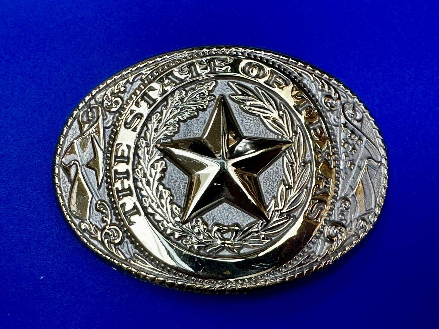 The Great State of Texas Star & Flag western Gold & White Color USA Belt Buckle