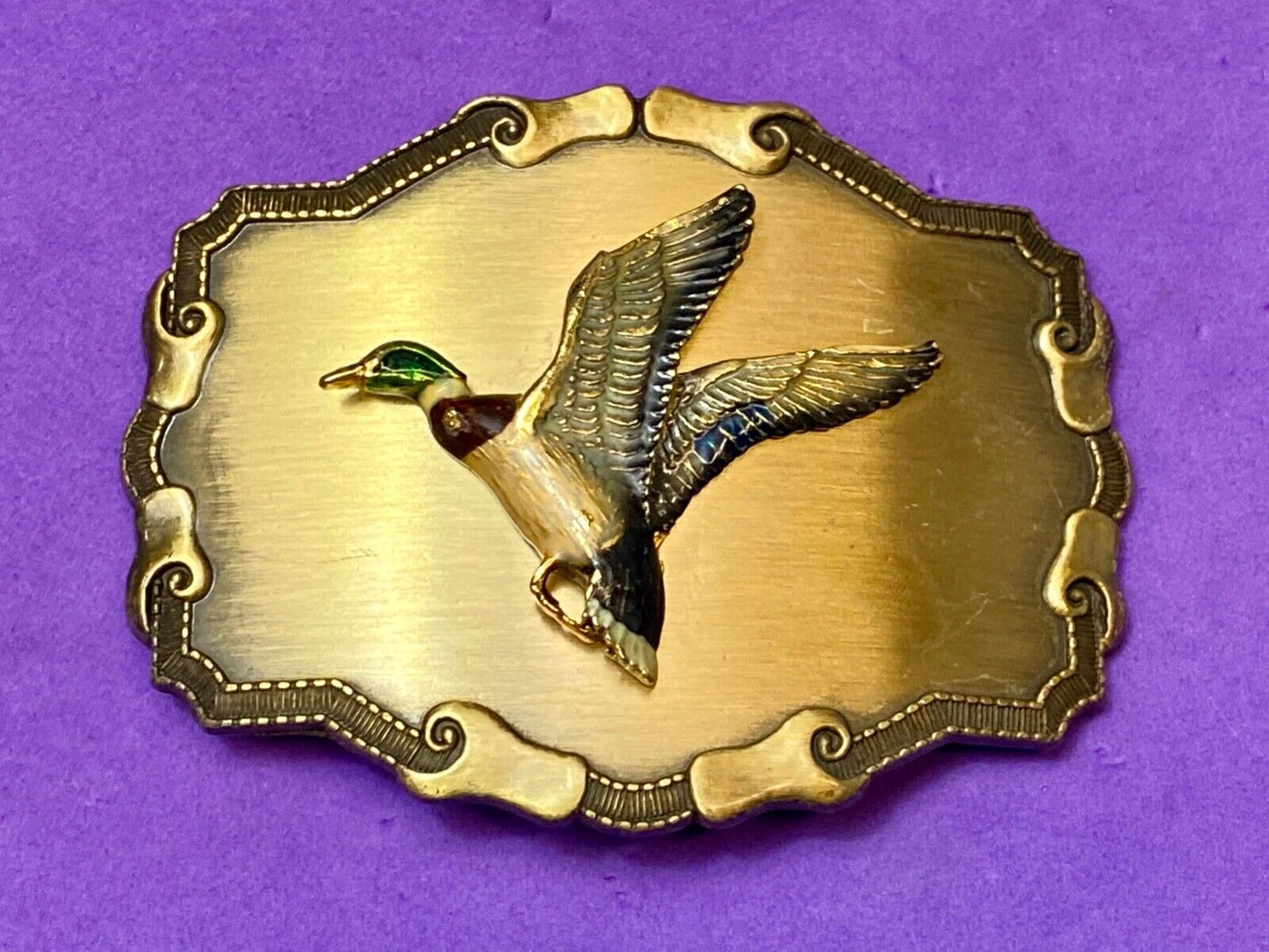 Vintage Duck - western framed flying Bird with green head belt buckle