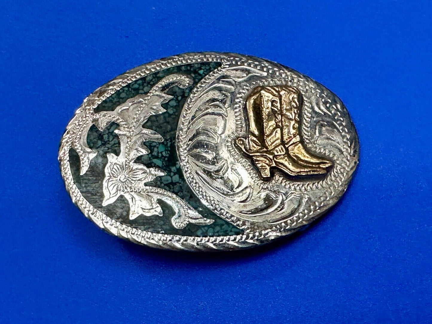 Beautiful Alpaca Mexico Vintage Cowboy Boots Western ornate Vintage belt buckle