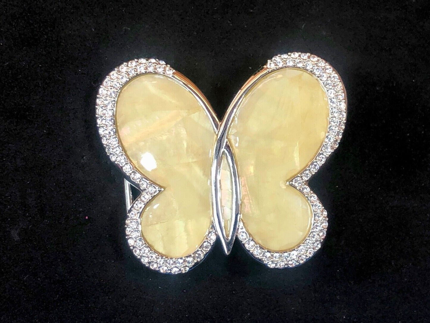 Adorable yellow figural Women's butterfly Belt Buckle w/ rhinestone accents