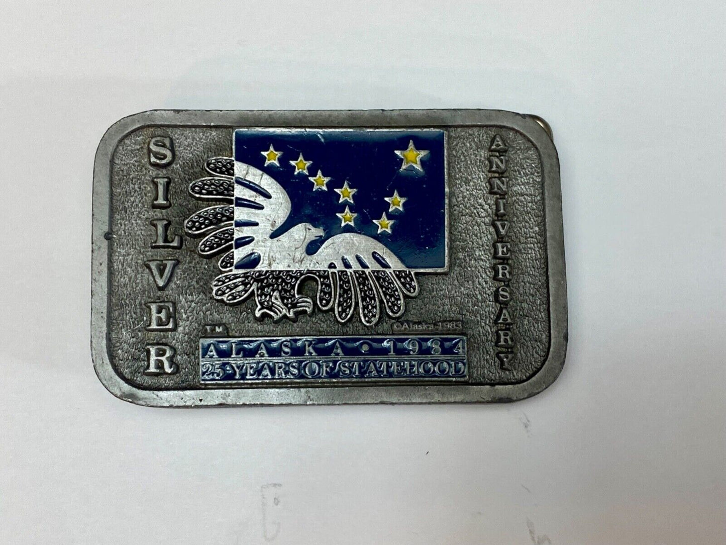 The great state of Alaska - Silver 25 year Anniversary belt buckle by Frontier
