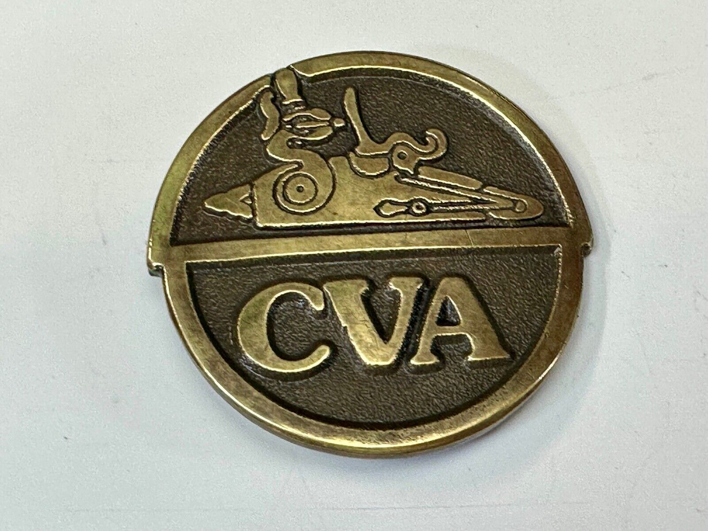 Vintage Connecticut Valley Arms CVA Mountain Rifle Gun Collectors Belt Buckle