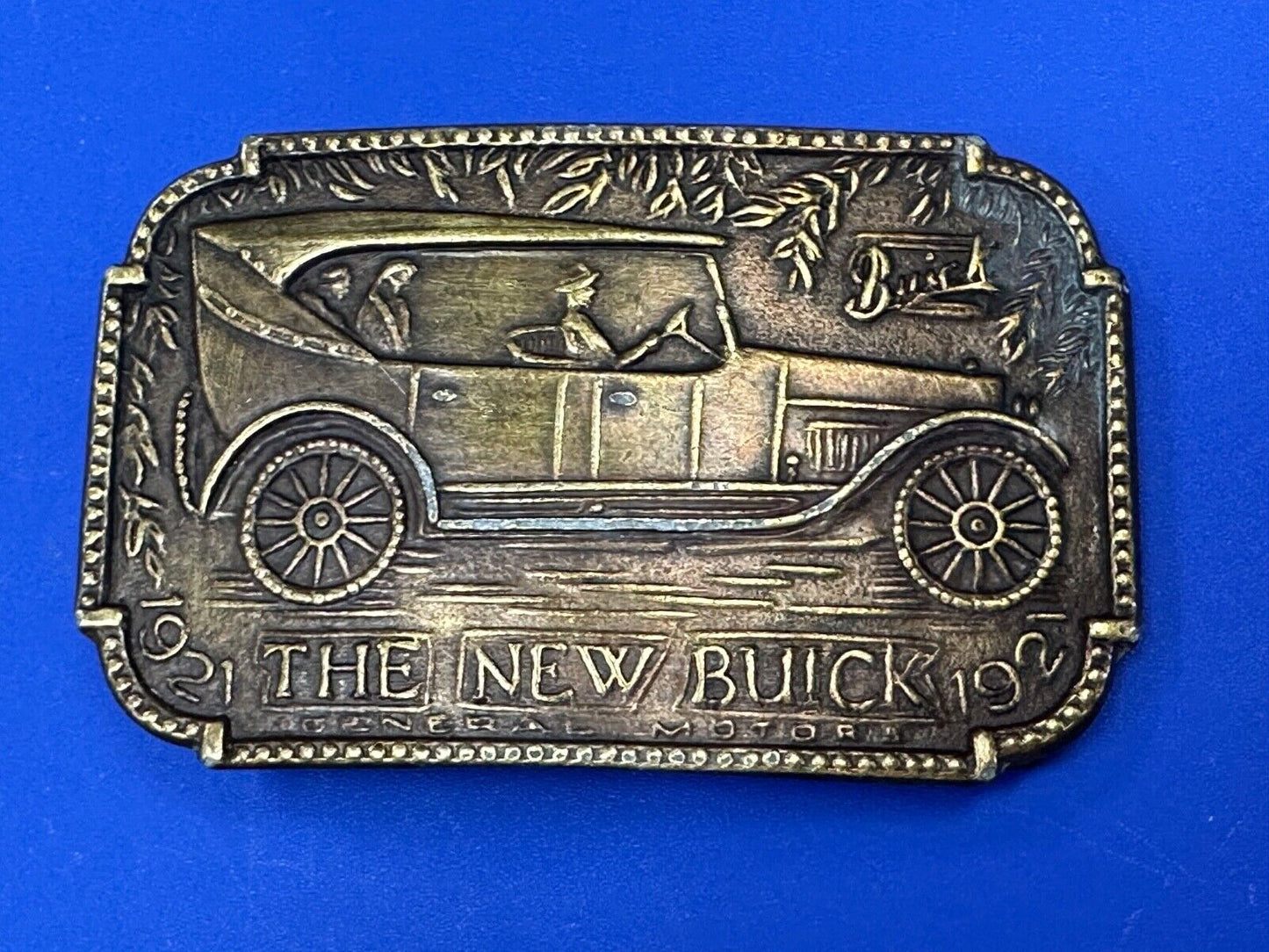 The New Buick vintage belt buckle for auto car truck collectors dealers