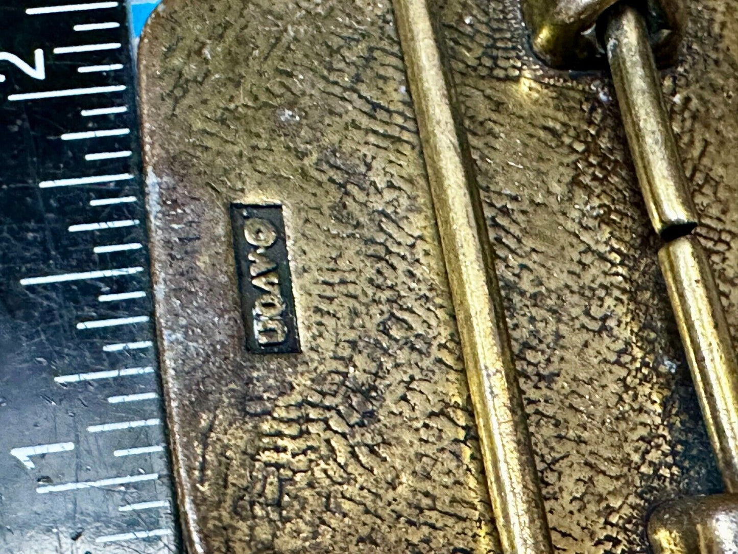 Train Rail Road Collectors Vtg. Avon Brand Brass Tone Steam Engine Belt Buckle