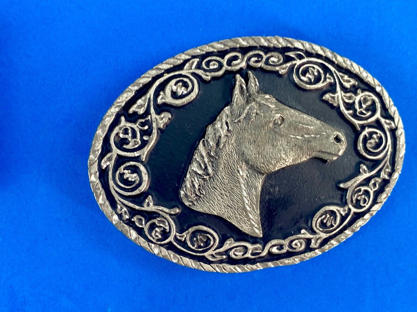 1997 horse bust head western belt buckle CSSC DC 9002