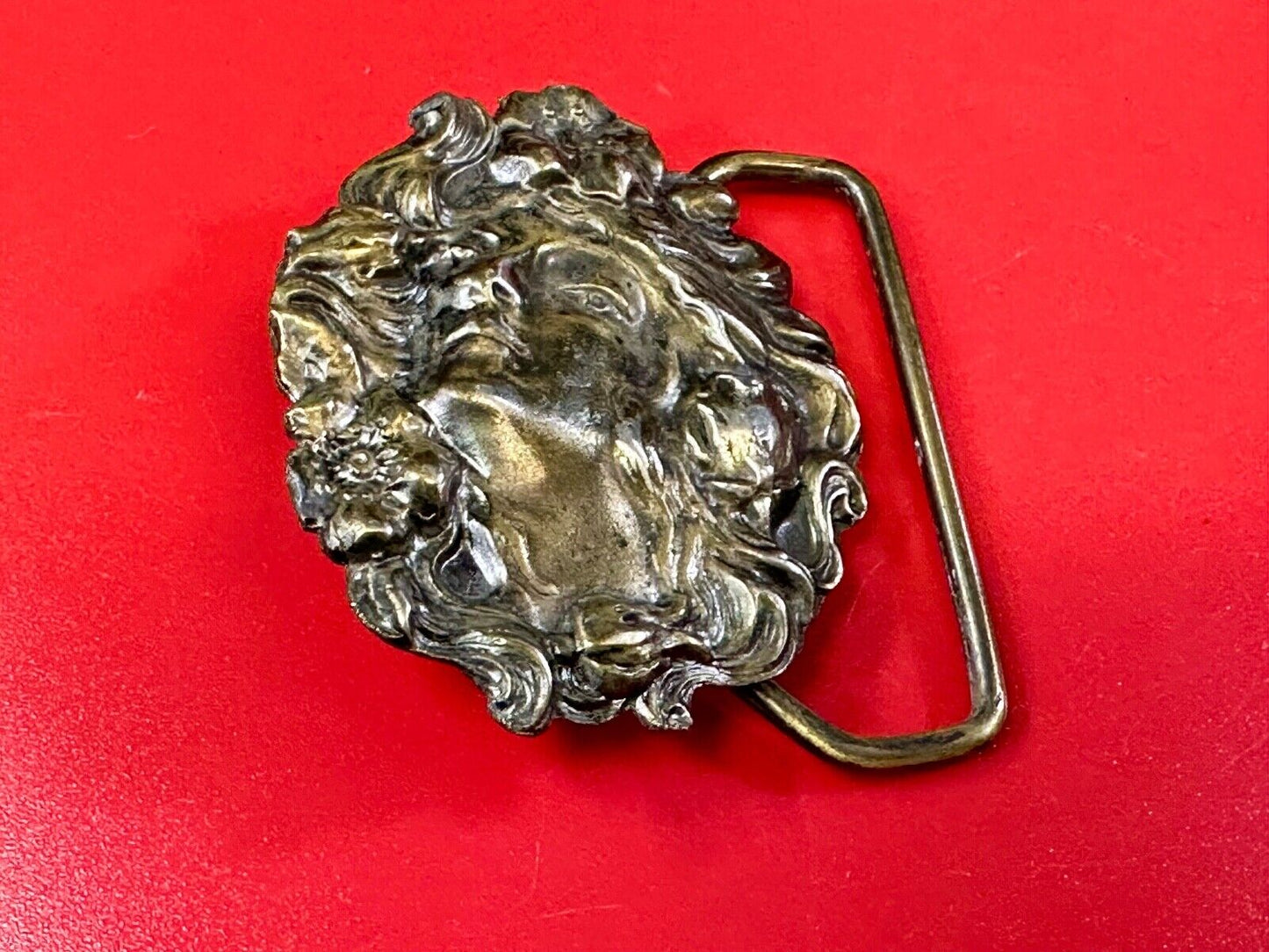 Beautiful Women's Cameo - vintage Lewis belt buckle
