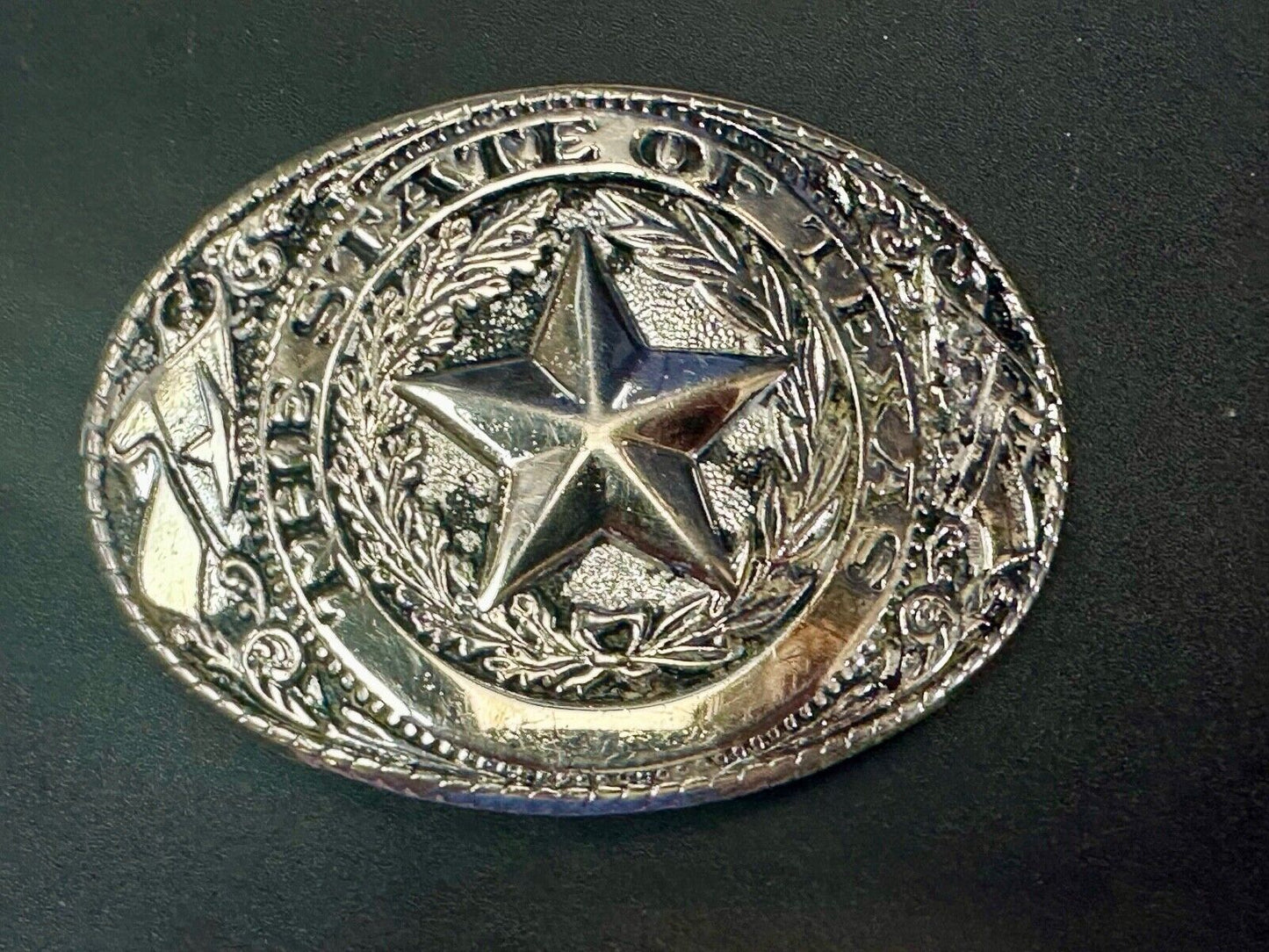 The Great State of Texas Star & Flag Silver color USA made western belt buckle