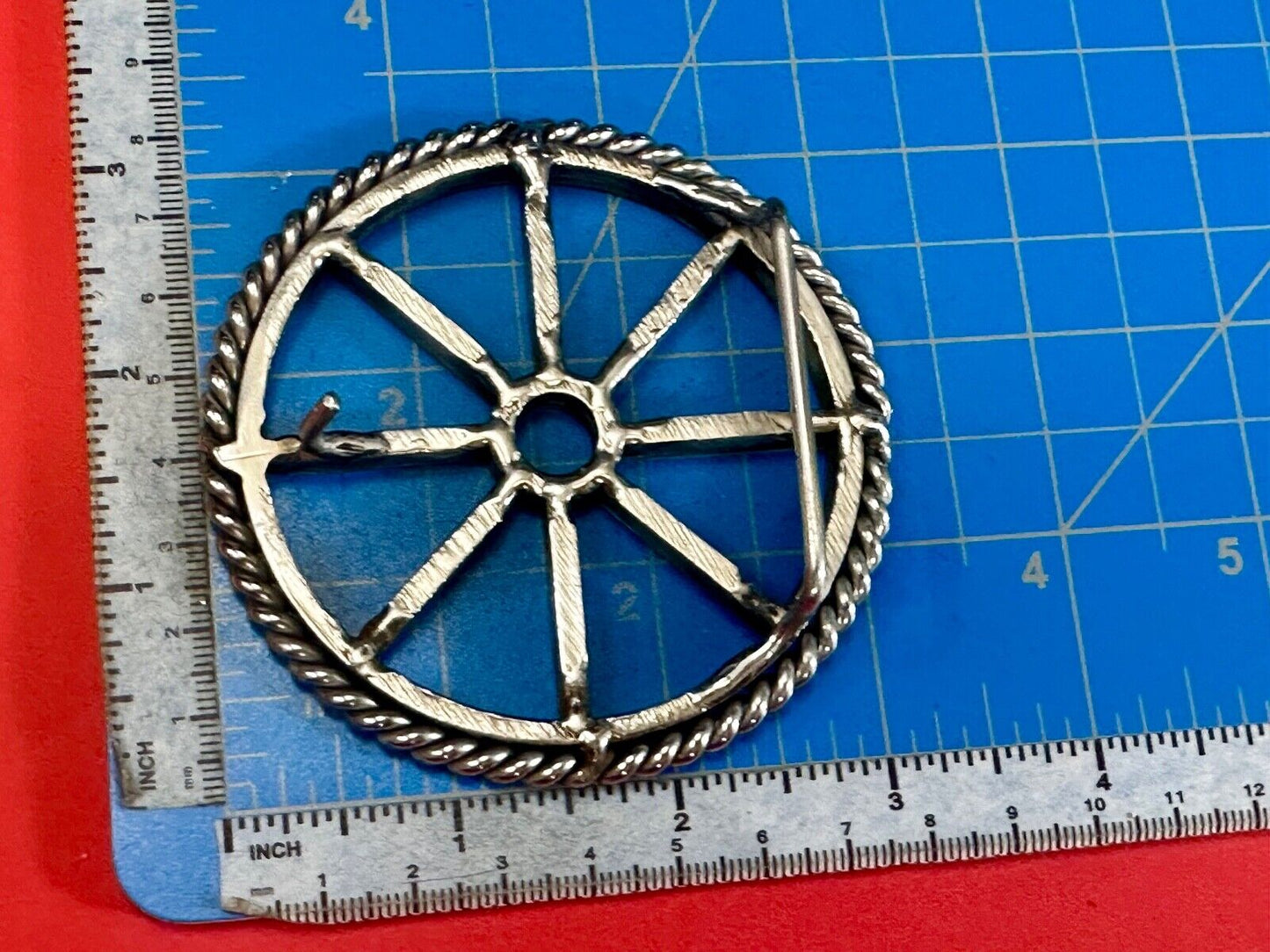 Unique Wagon Wheel Pattern Open Cut-Out Silver Tone 3" Artisan Belt Buckle