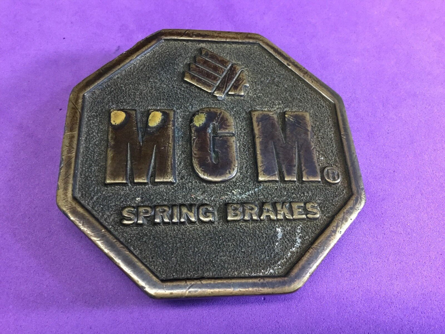 VINTAGE 1977 **MGM SPRING BRAKES** COMPANY BELT BUCKLE