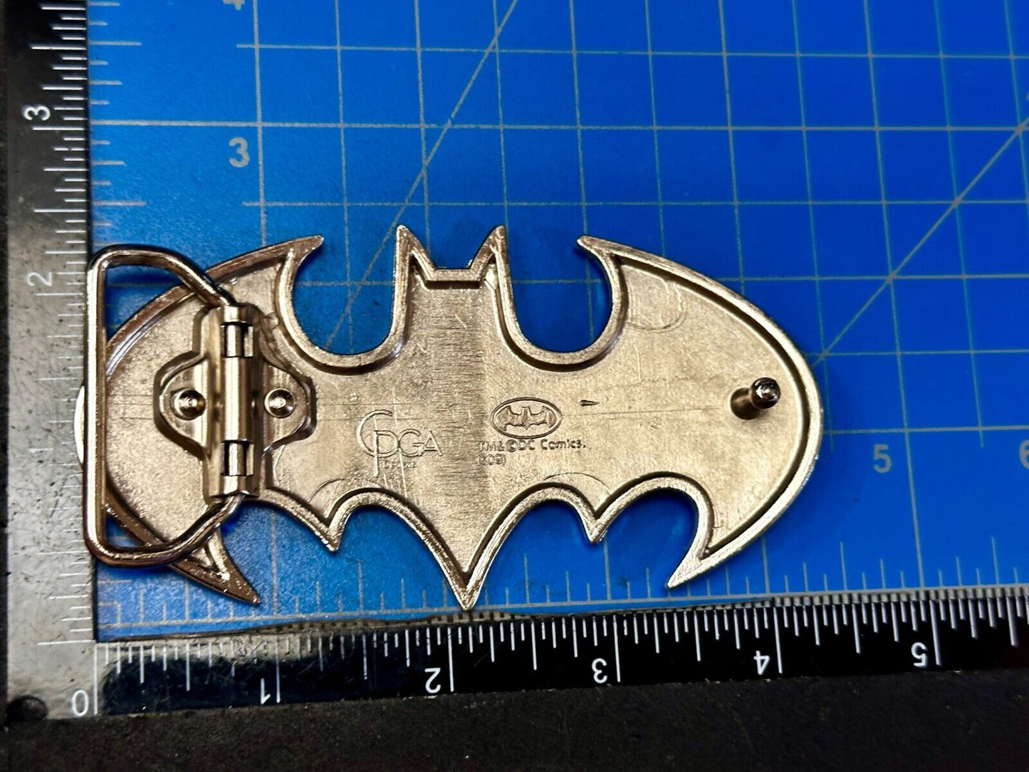 Batman Bat Wing Classic Logo Cutout Silver Color Reflective Cpga Belt Buckle